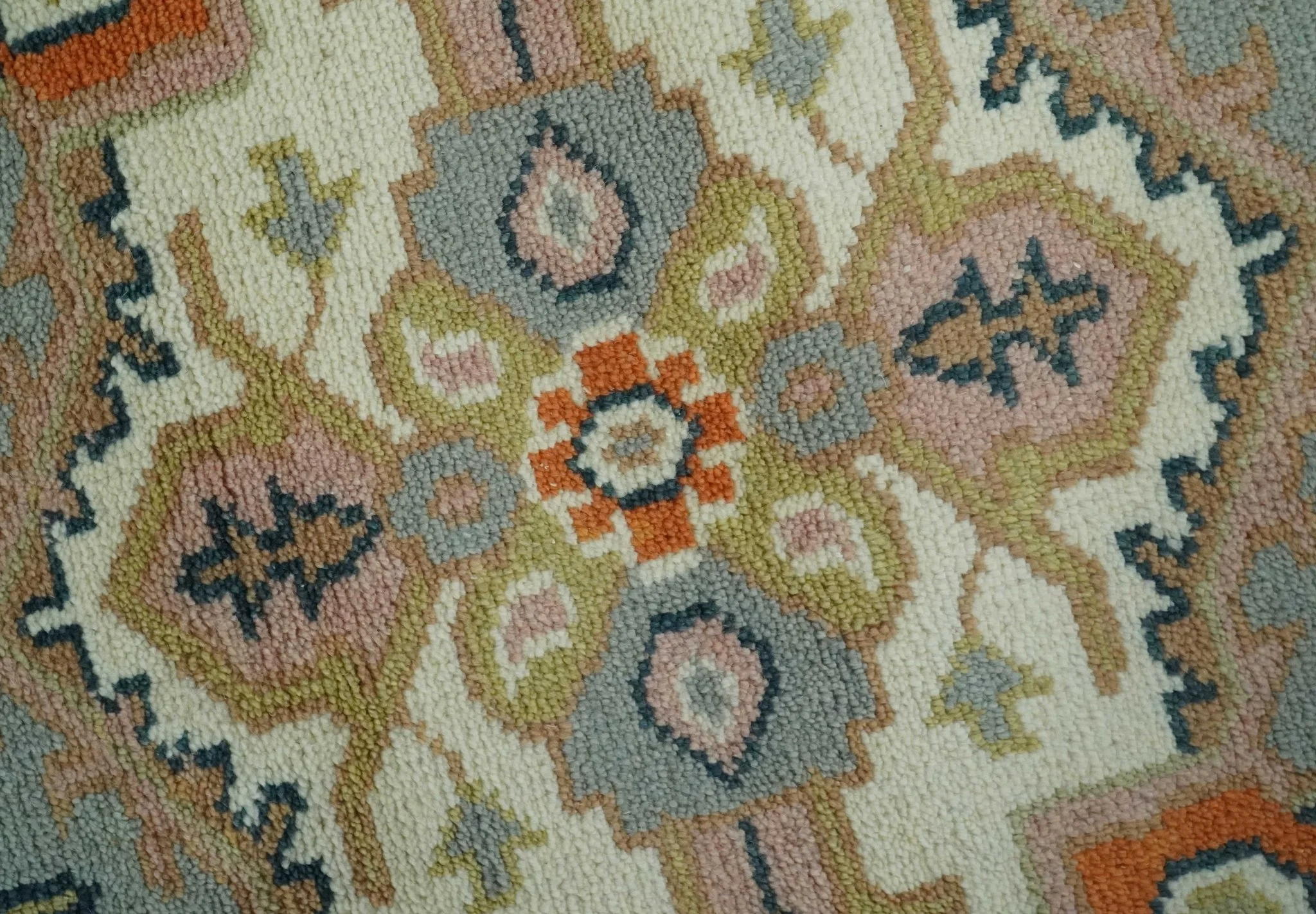 Custom Made Ivory, Silver, Peach and Olive Hand Knotted Traditional Heriz wool Area Rug - Image 4