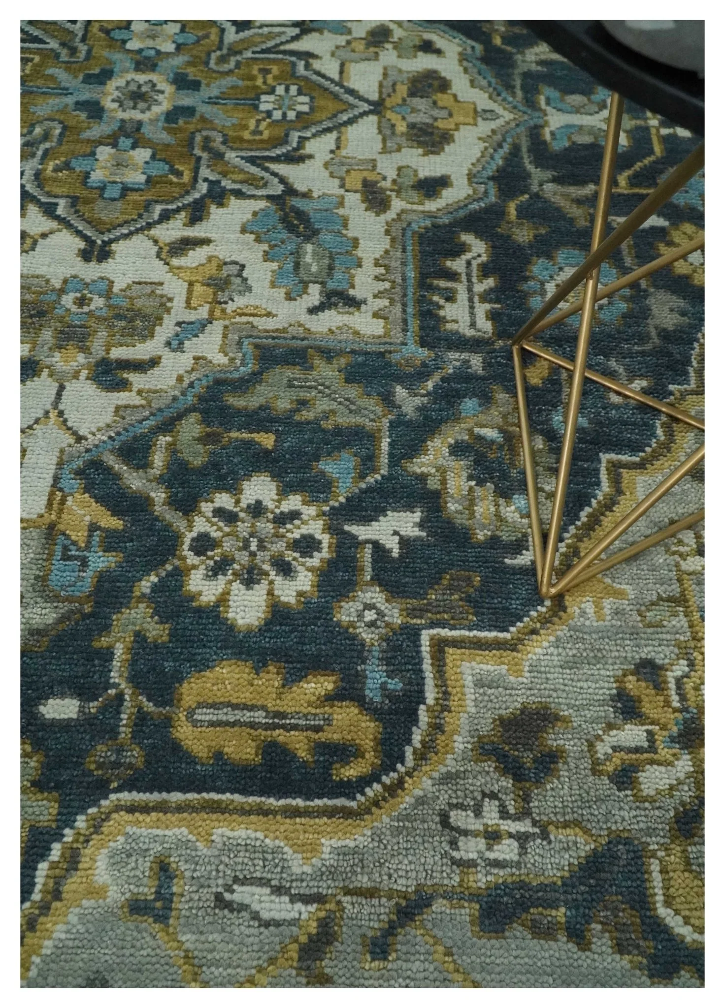 Ivory, Teal, silver and Olive Hand Knotted Traditional Heriz Medallion Multi size wool Area Rug - Image 2