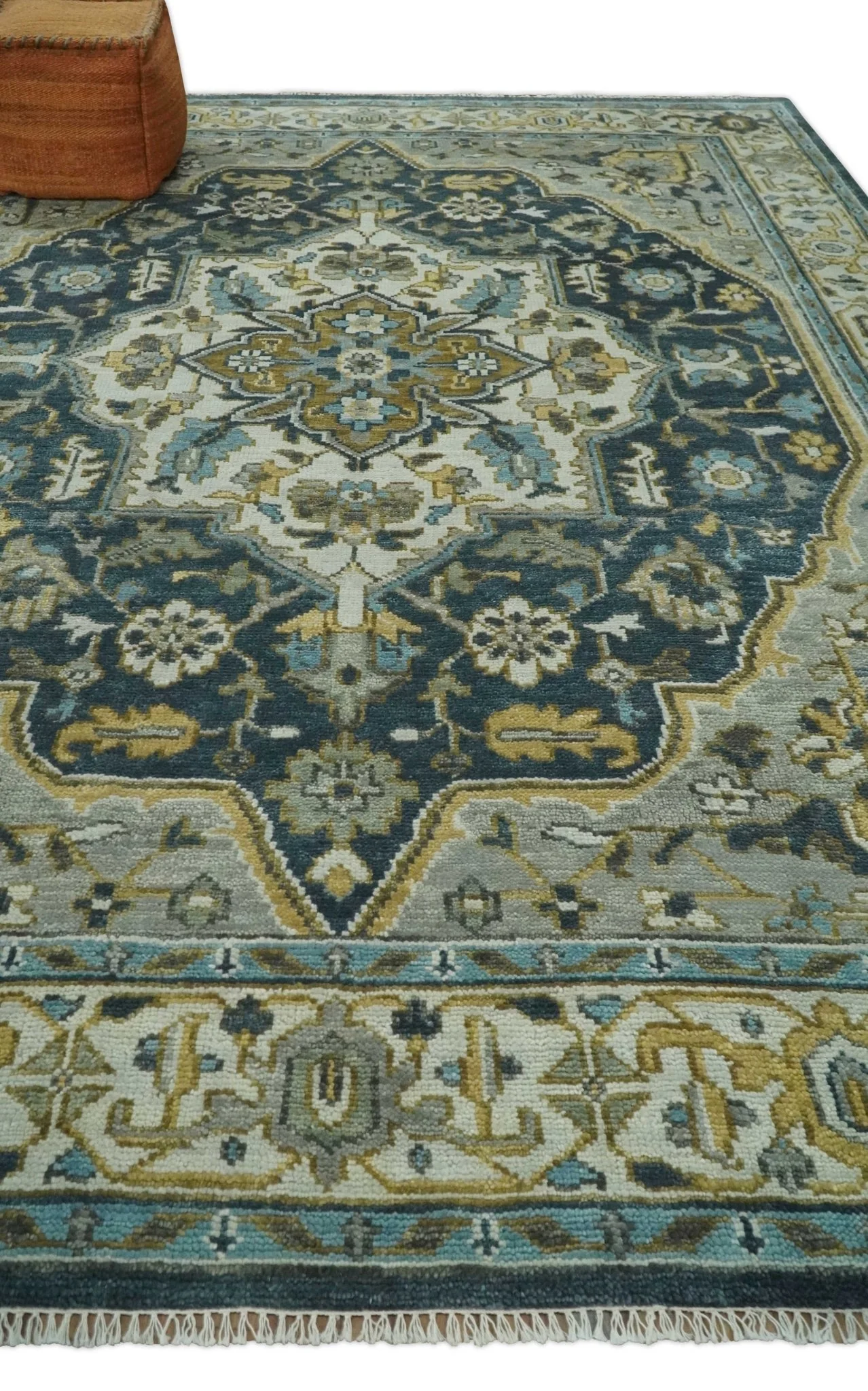 Ivory, Teal, silver and Olive Hand Knotted Traditional Heriz Medallion Multi size wool Area Rug - Image 3