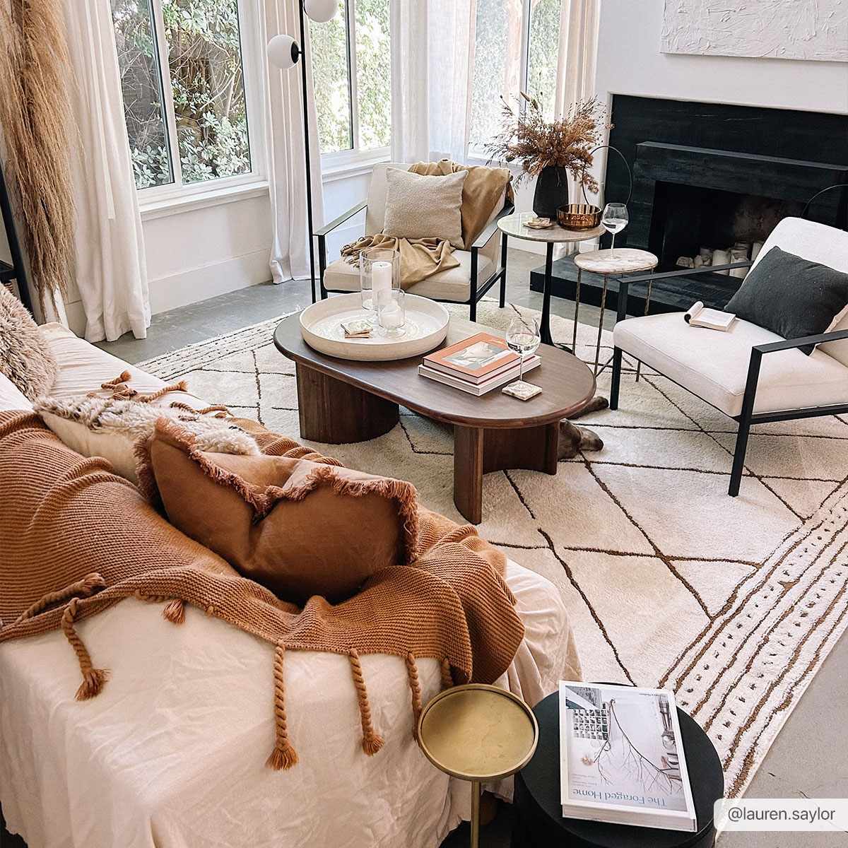 Modern Geometric rose cream, Brown Machine woven woolen area rug - Image 4