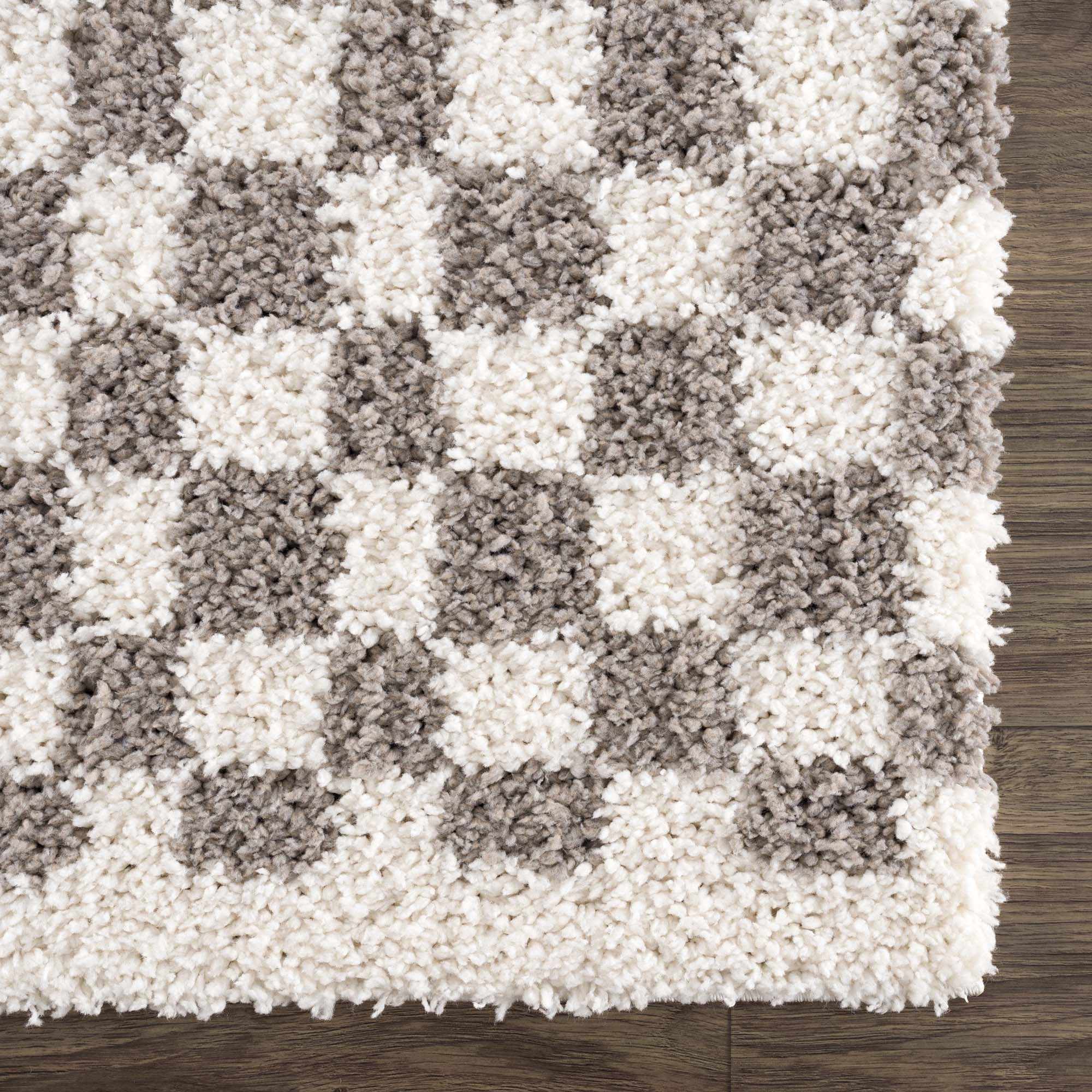 Modern Geometric Checkered plush White, Light Gray polyester area rug - Image 6