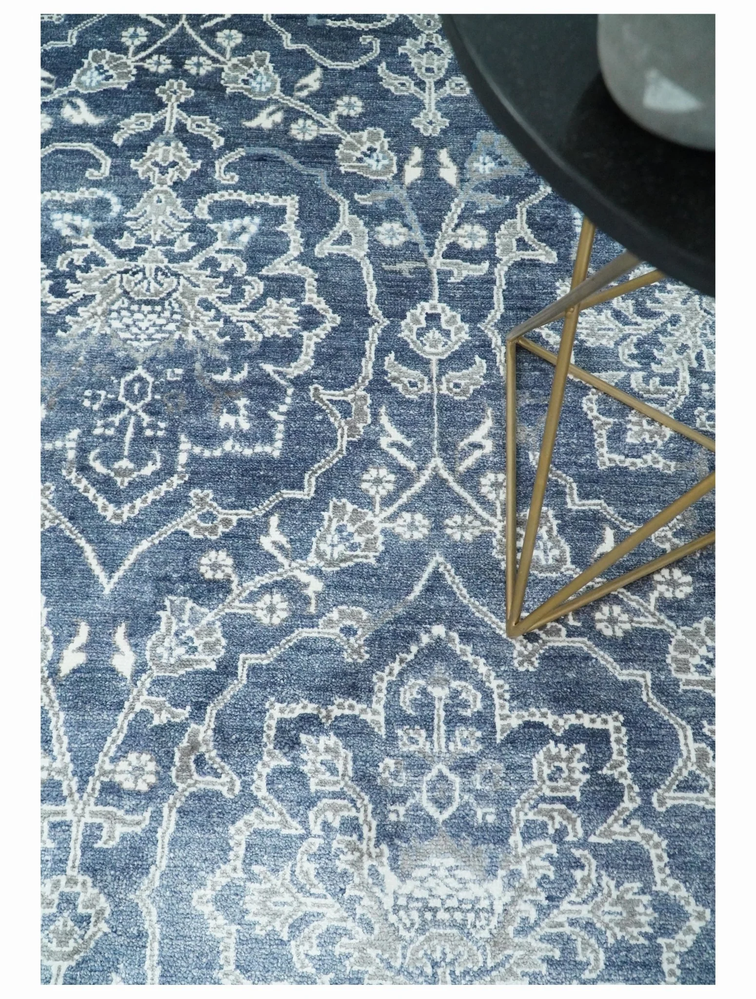 Large 8x10 Fine Hand Knotted Blue and Ivory Traditional Ikat Design Antique Floral Bamboo Silk Rug | TRDCP513810 - Image 3