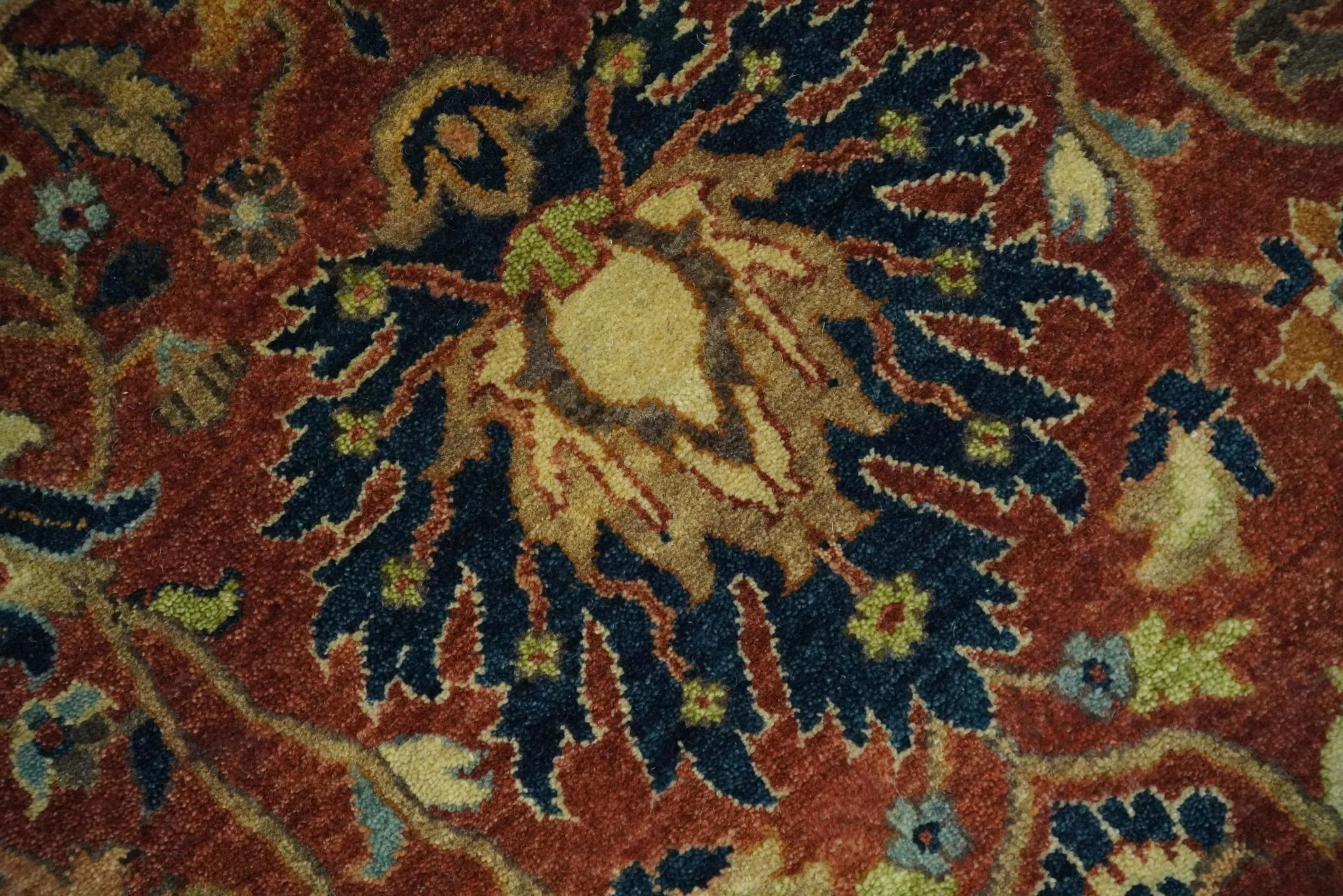 Large 8x10 Fine Hand Knotted Rust and Beige Traditional Vintage Style Mahal Antique Wool Rug | TRDCP468810 - Image 4