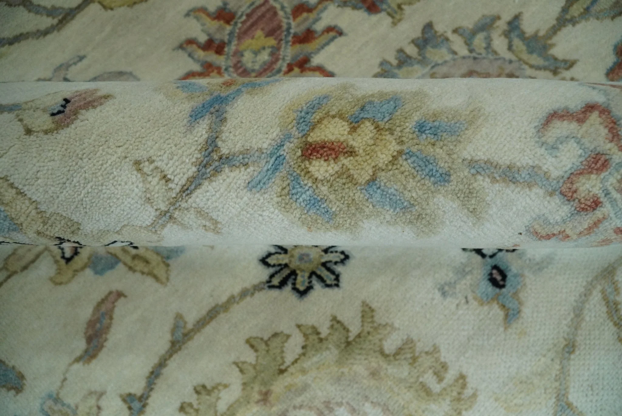 Large 9x12 Fine Hand Knotted Ivory and Black Traditional Vintage Persian Style Mahal Antique Wool Rug | TRDCP452912 - Image 6