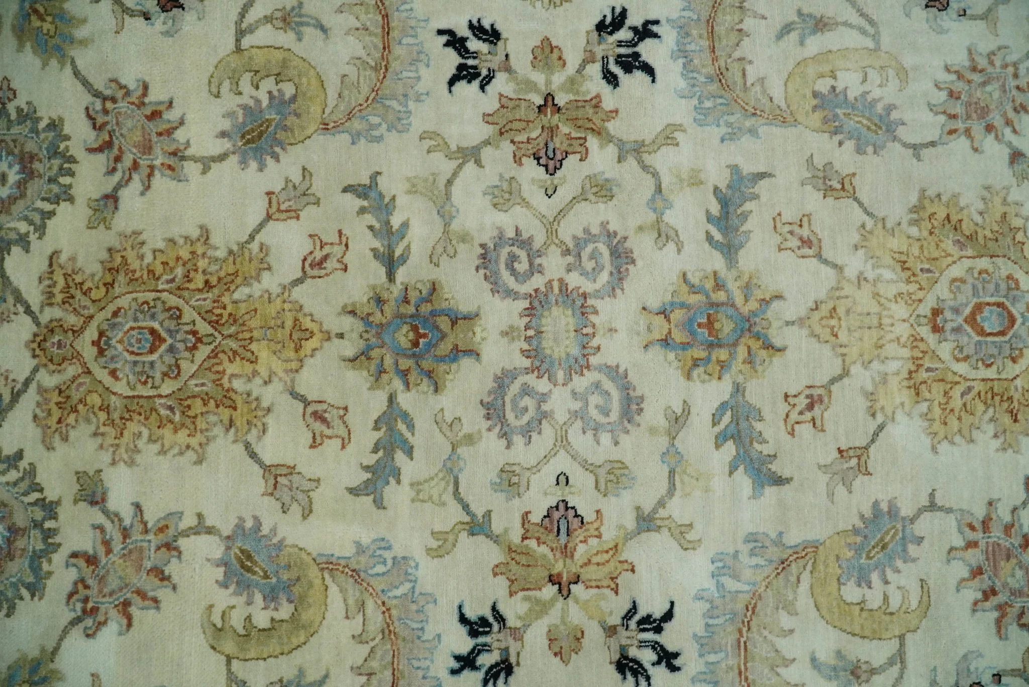 Large 9x12 Fine Hand Knotted Ivory and Black Traditional Vintage Persian Style Mahal Antique Wool Rug | TRDCP452912 - Image 7