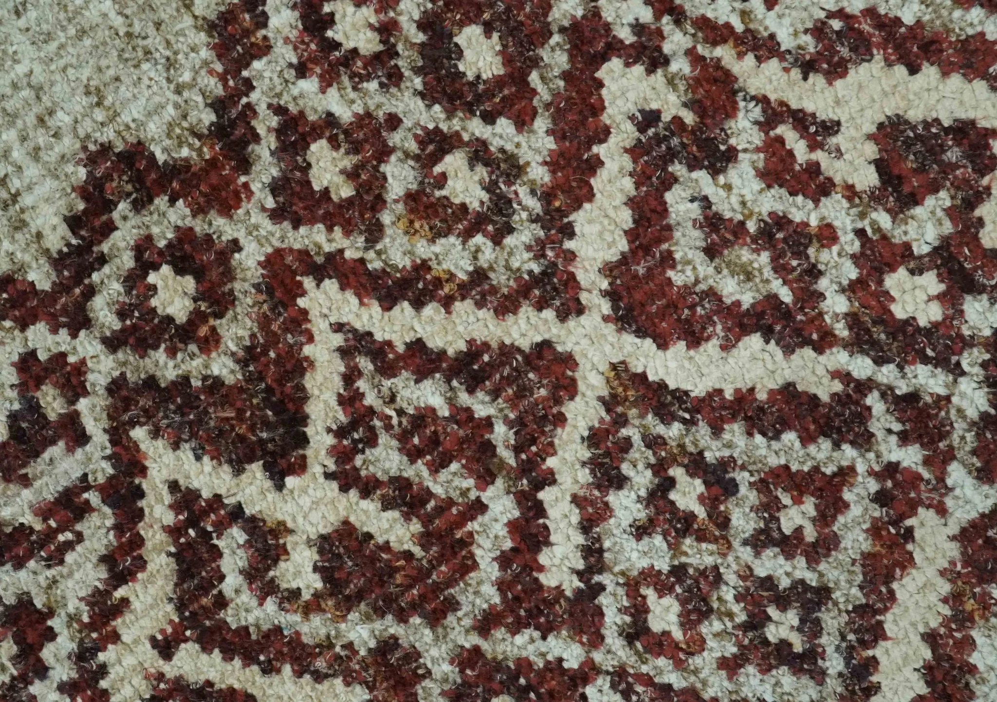 Traditional Large design 5x8 Olive, Silver and Brown Hand knotted wool area rug - Image 4
