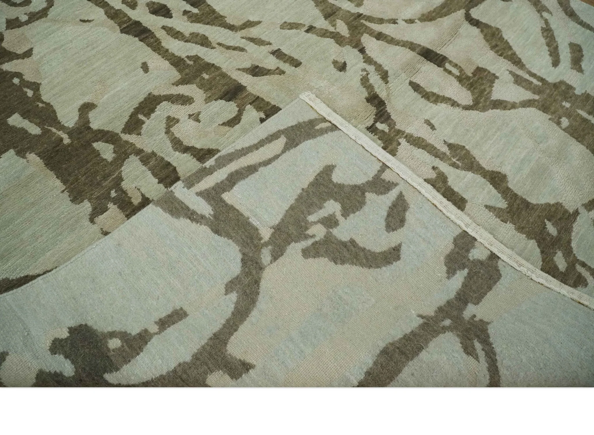 Light and Dark olive Modern Abstract 5x8 Hand Knotted Wool and Silk Area Rug - Image 7