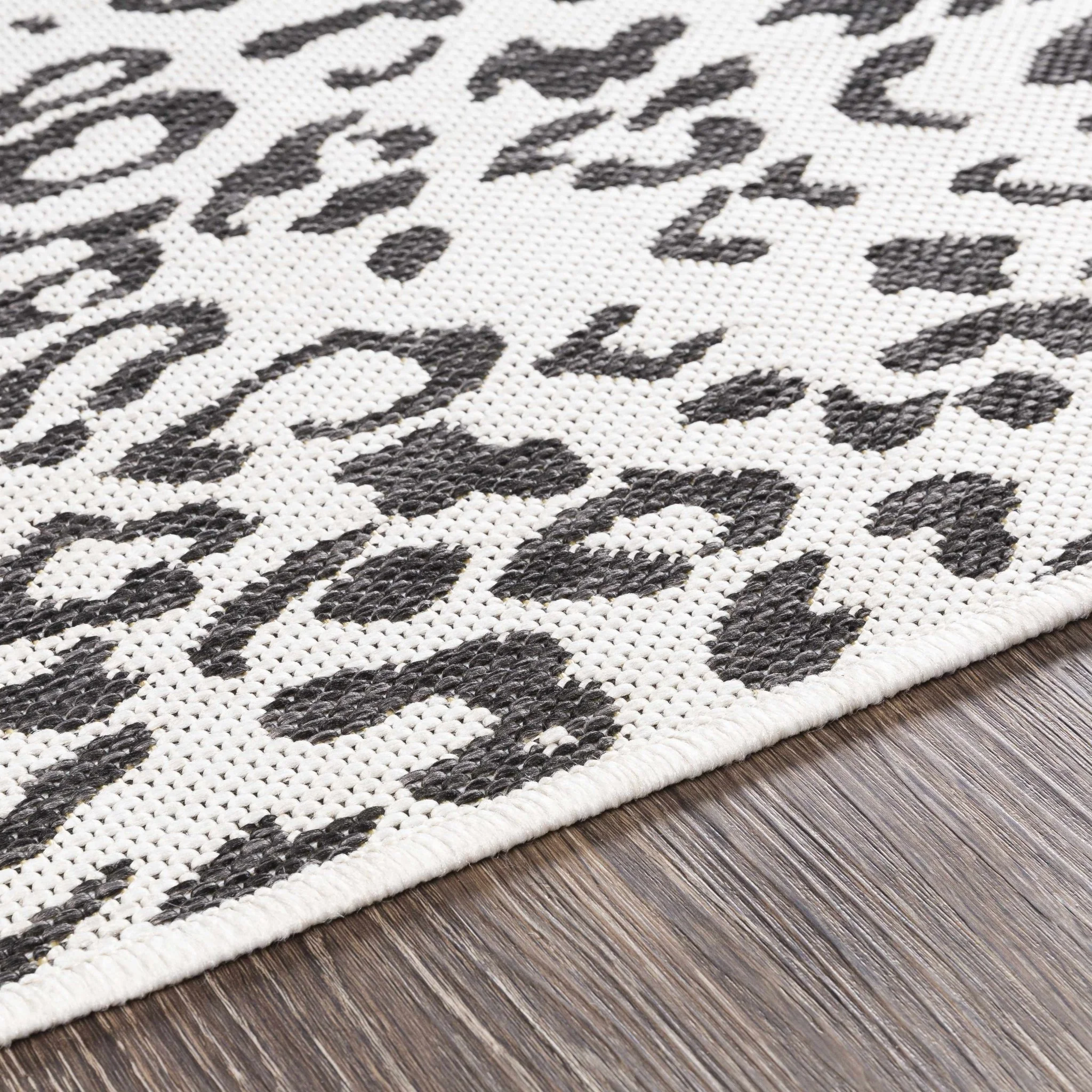 Contemporary Ivory And Charcoal Leopard design Indoor And Outdoor Area Rug - Image 4