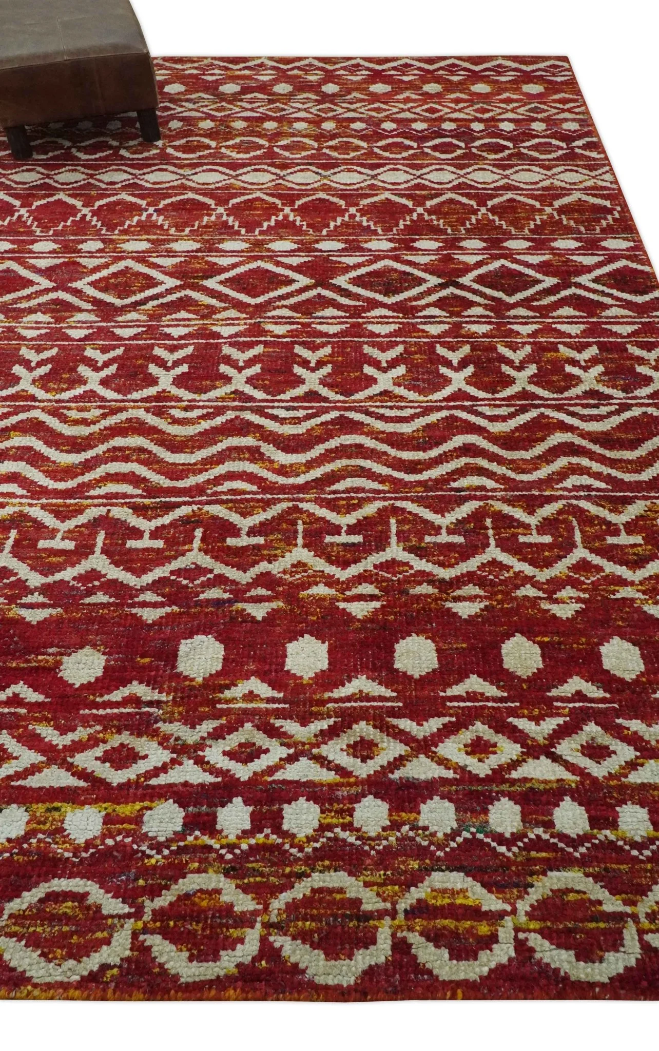 Maroon and Ivory 5.6x8.6 Hand Knotted Southwestern Tribal Trellis Recycled Silk Rug - Image 3