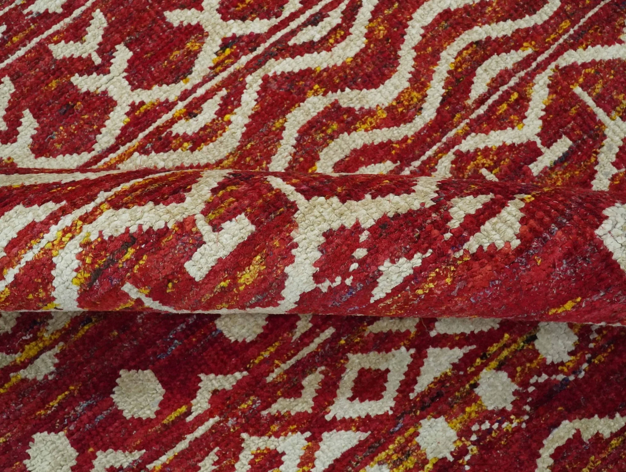 Maroon and Ivory 5.6x8.6 Hand Knotted Southwestern Tribal Trellis Recycled Silk Rug - Image 6