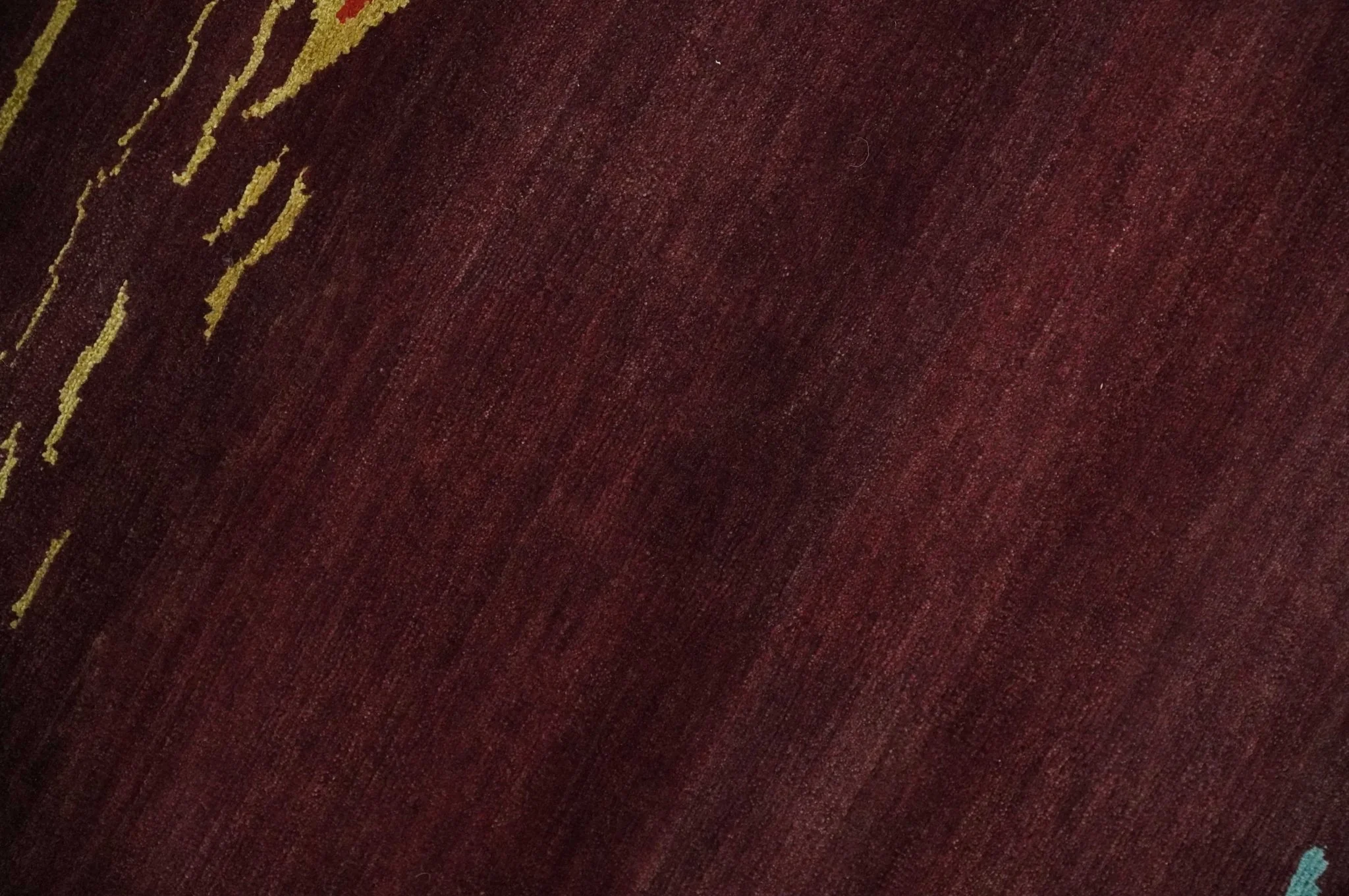 Modern Abstract Maroon, Gold and Aqua Hand loom 5x7 wool and Viscose Area Rug - Image 4