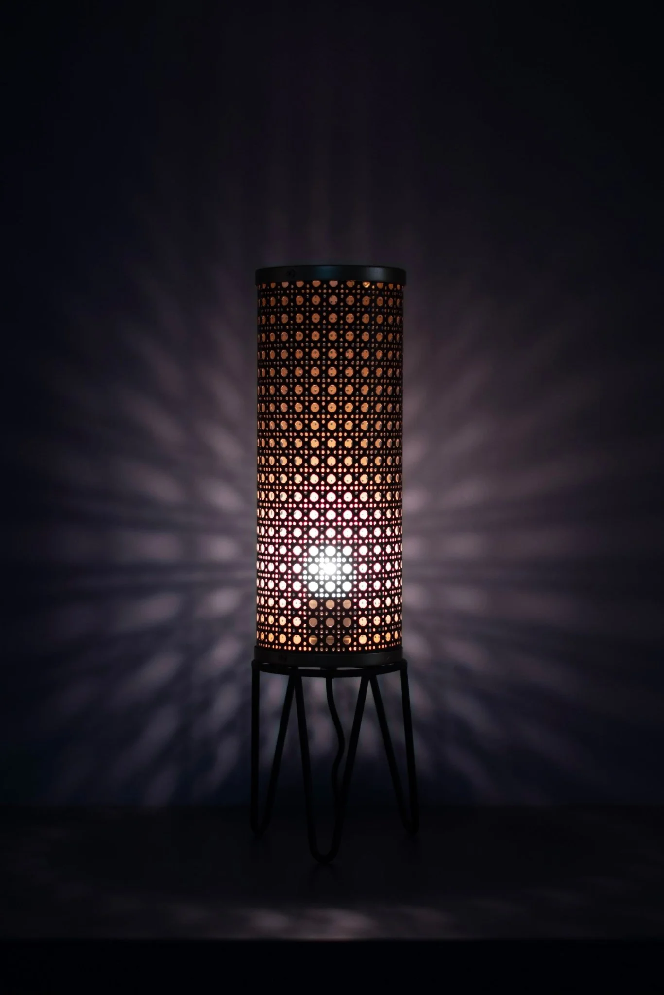 Handcrafted Metal Table Lamp - Artistically for Home Decoration, Bedroom, Living Room, Side Table - Image 3