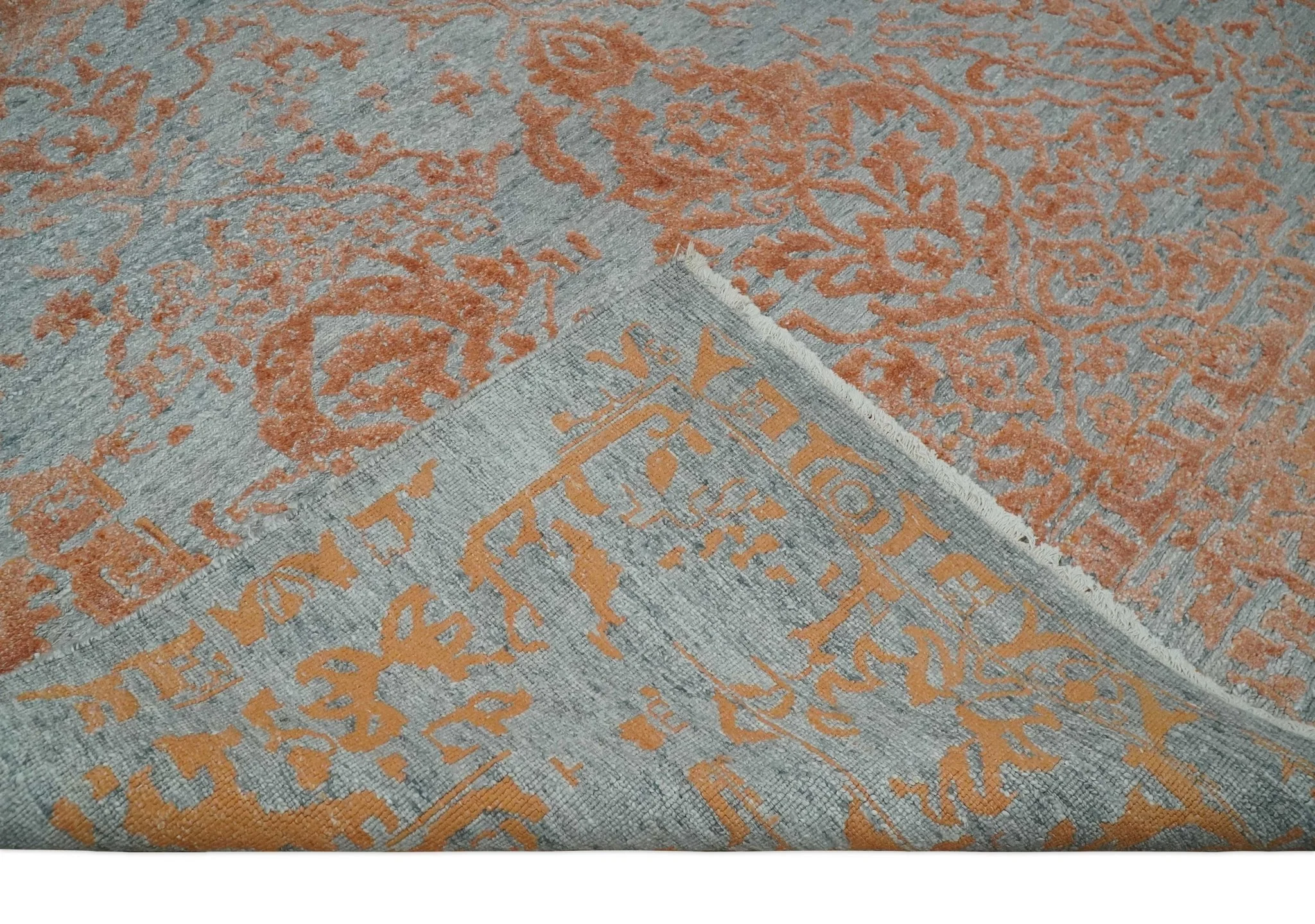 Modern 8x10 Silver and Rust Traditional Carved Pattern Handmade Wool Area Rug - Image 7