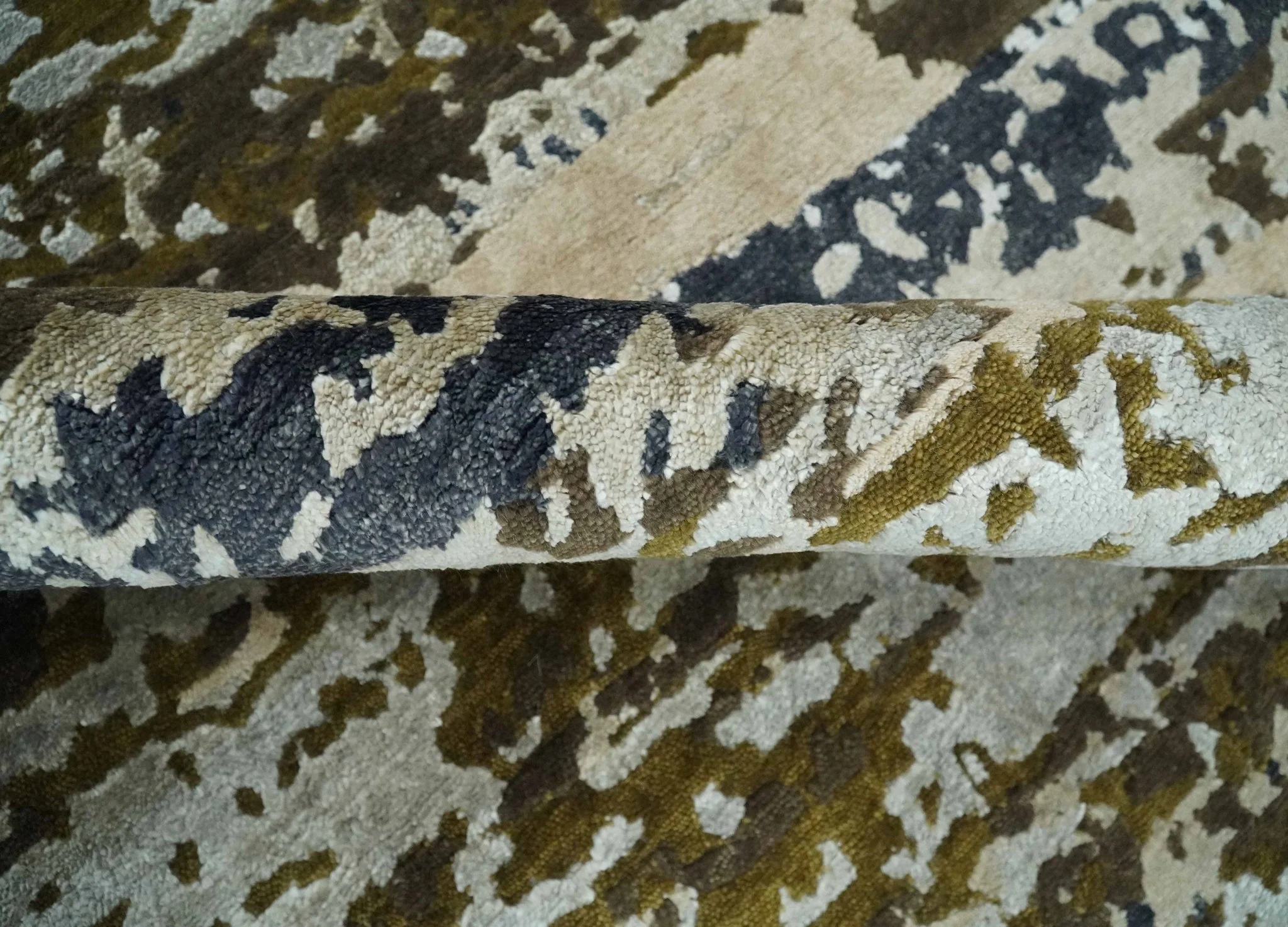 Modern Abstract 8x10 Ivory, Olive and Dark Blue Hand Knotted Bamboo Silk Area Rug - Image 6