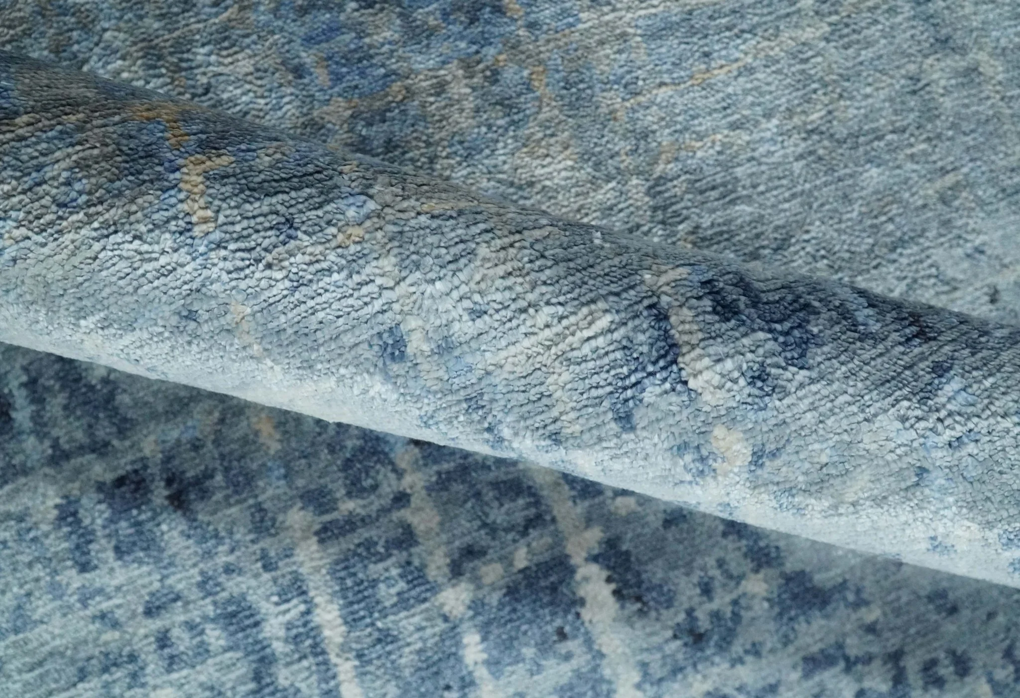Modern abstract Blue, Aqua and Brown Hand Knotted 8x10 wool and Art silk Area Rug - Image 7