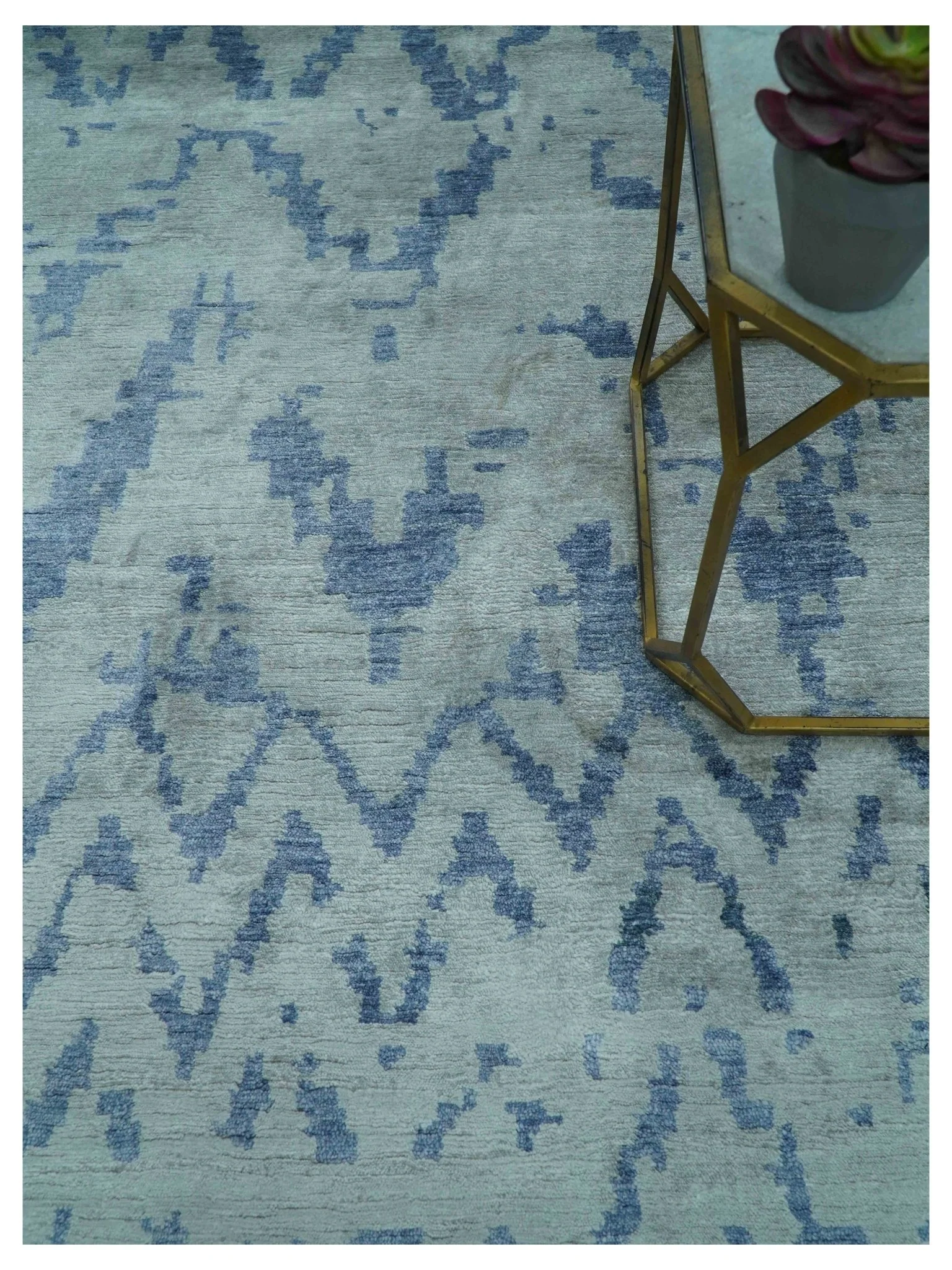Modern Abstract Blue And Gray Hand Knotted 6x9 Bamboo Silk Area Rug - Image 3