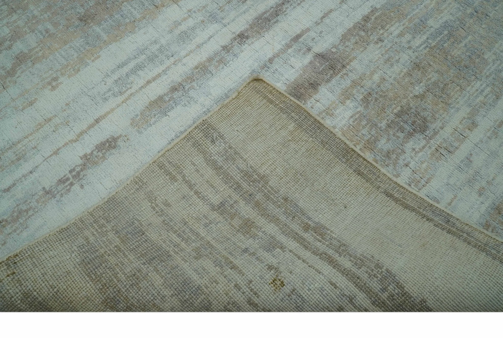 Modern Abstract Design Gray And Blue 8x10 Hand Knotted Bamboo Silk Area Rug - Image 5