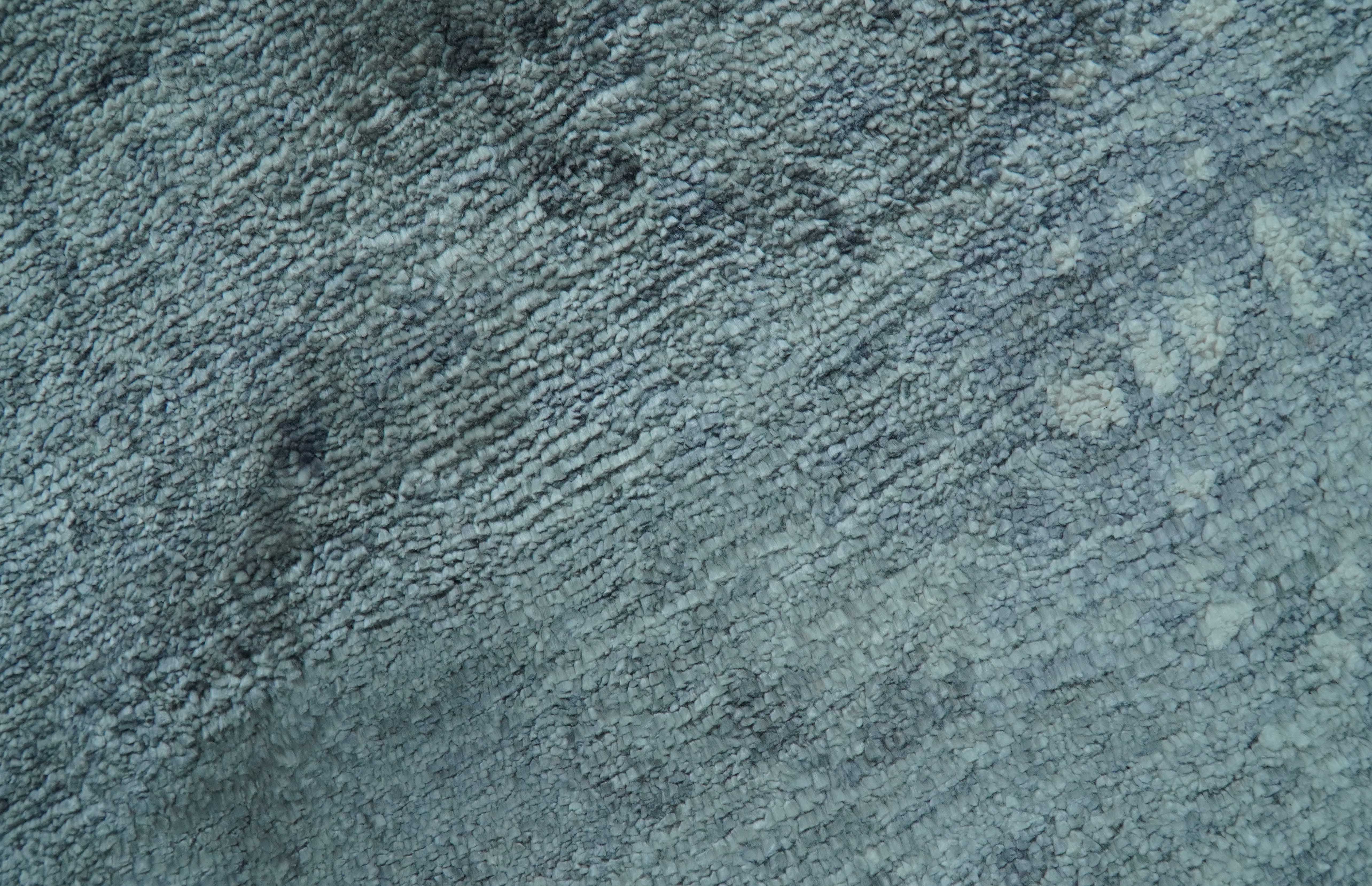 Modern Abstract Design Gray And Silver 9x11 Hand Knotted Bamboo Silk Area Rug - Image 5