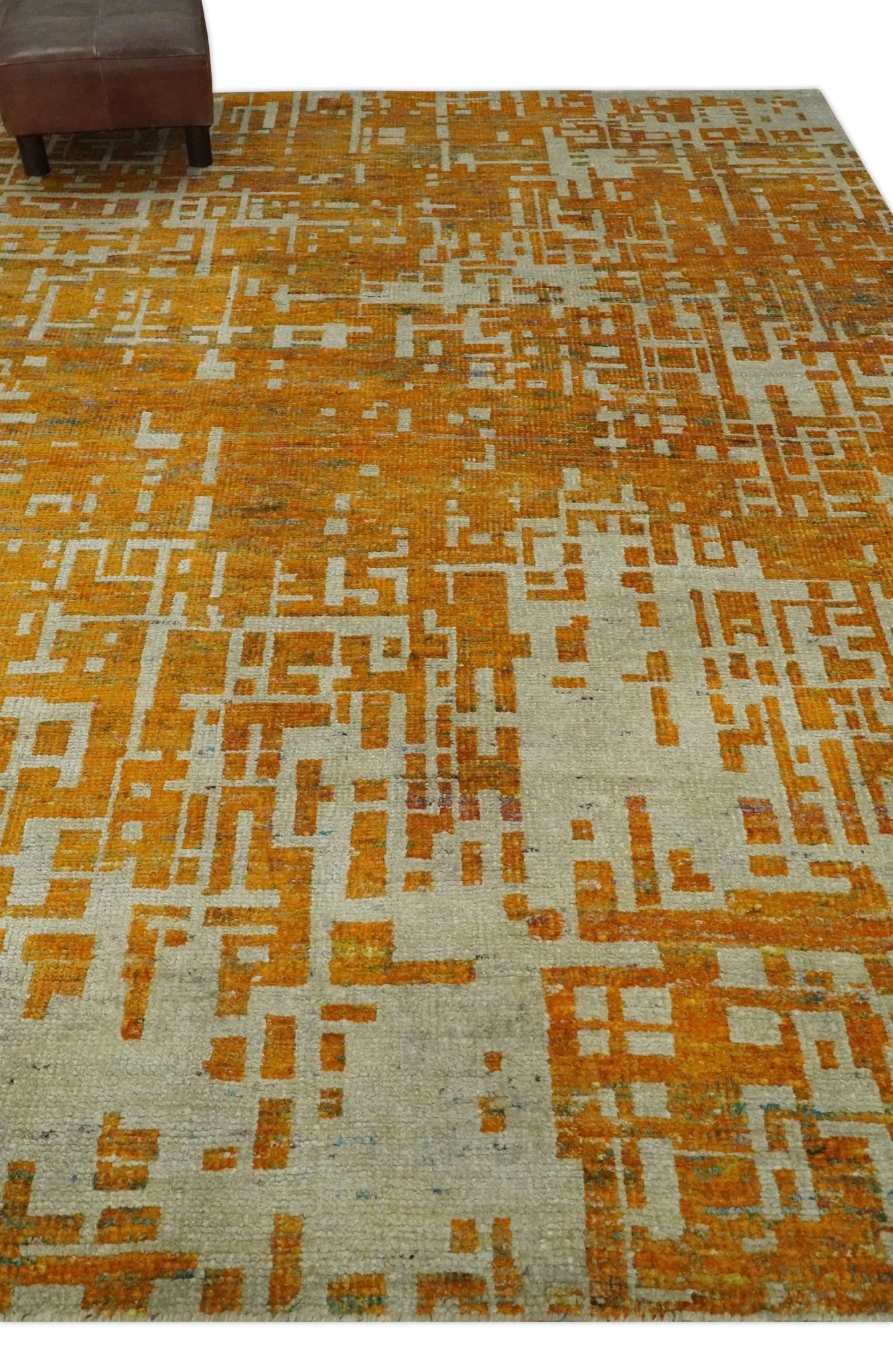 Modern Abstract 6x9 Gold and Ivory Recycled Art Silk Area Rug - Image 3