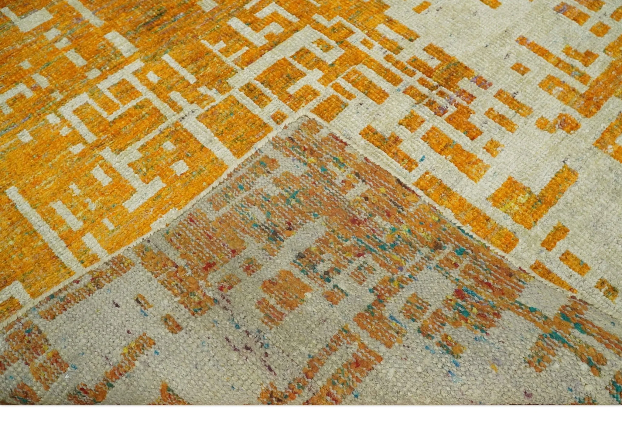 Modern Abstract 6x9 Gold and Ivory Recycled Art Silk Area Rug - Image 8