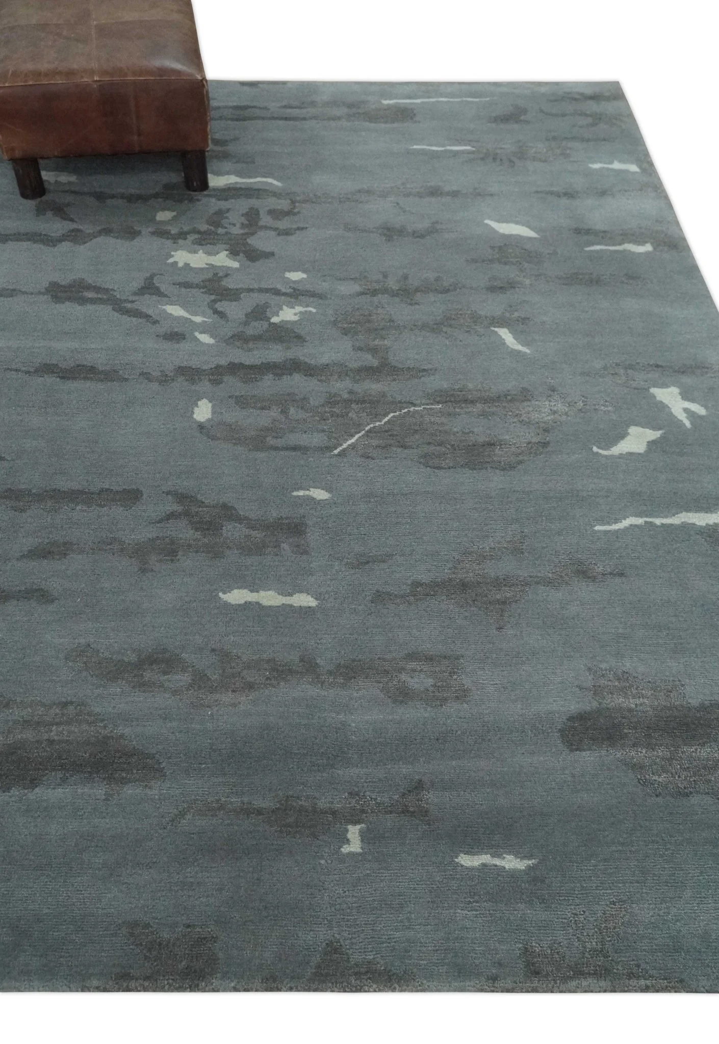 Modern Abstract Gray, Charcoal and Ivory Hand knotted 5x7 wool and Art Silk Area Rug - Image 3