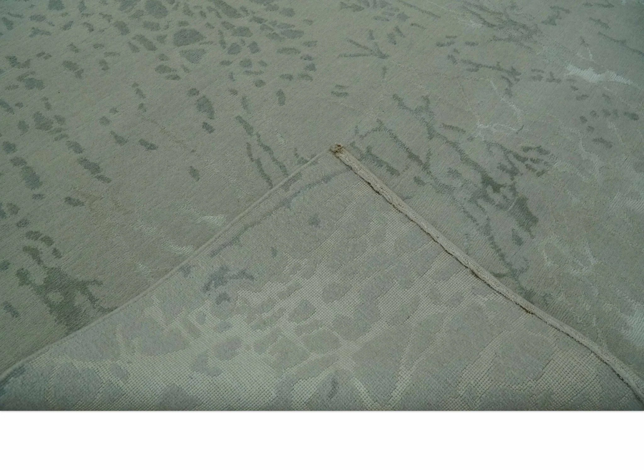 Modern Abstract Gray, Green and Silver Hand loom 4.6x6.6 wool and Art Silk Area Rug - Image 7