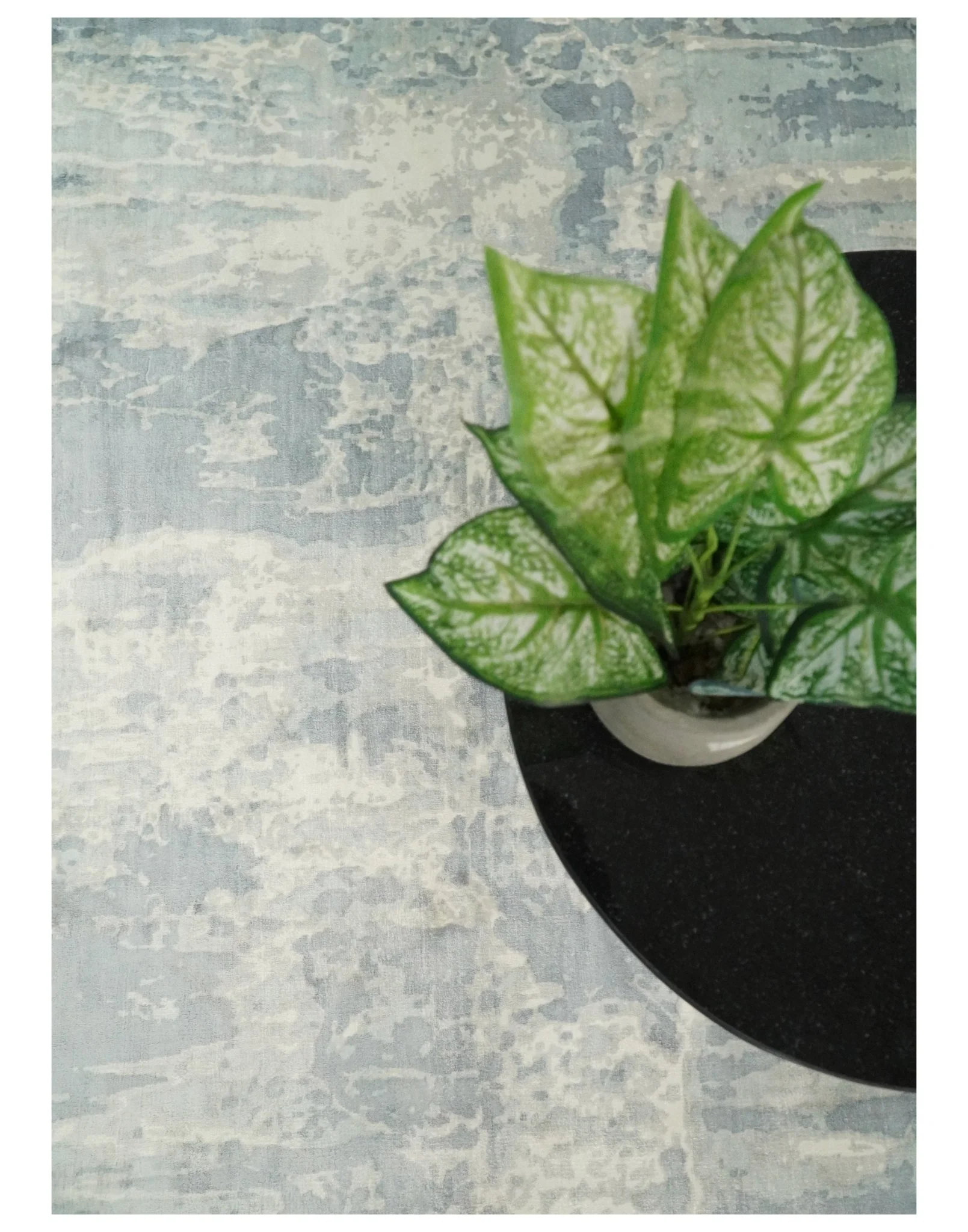 Modern Abstract Handmade 8x10 Beige and Gray Bamboo Silk Area Rug - Image 9