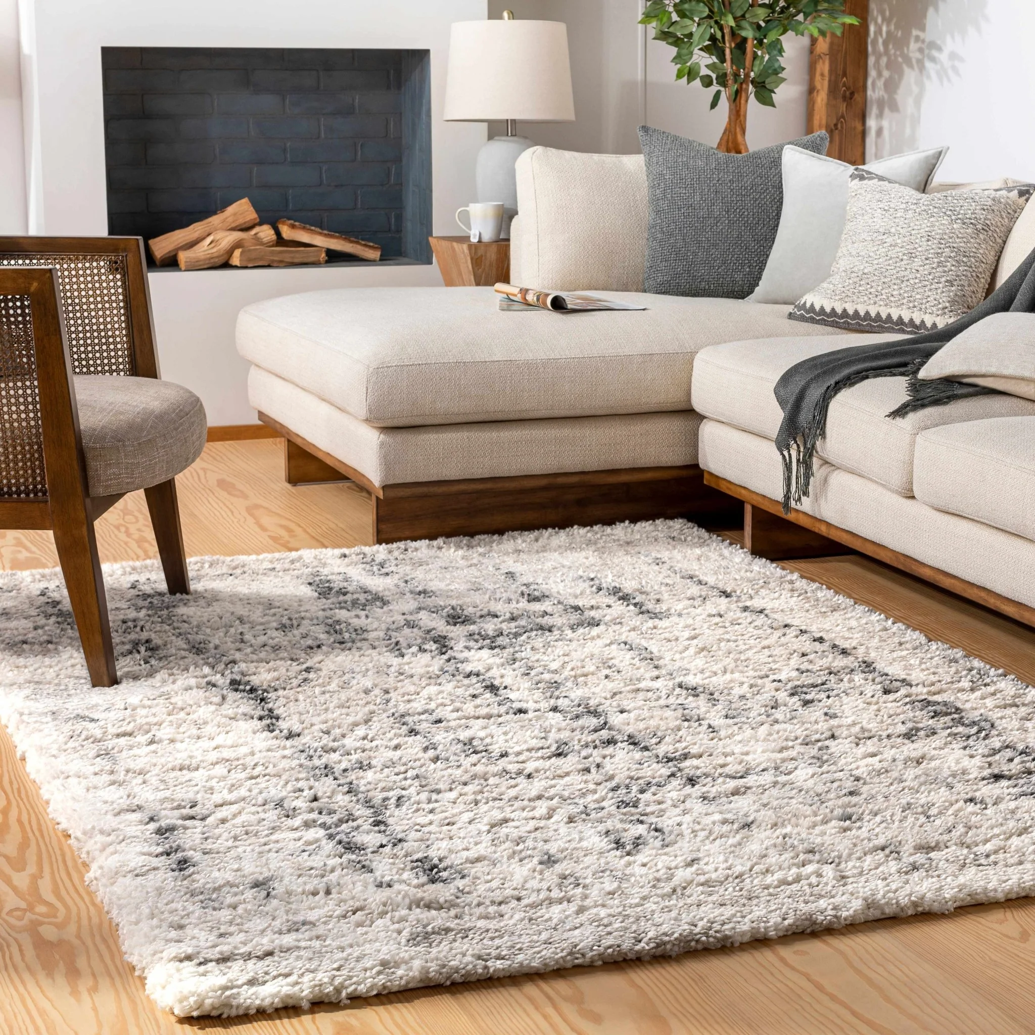 Modern Abstract Ivory and Charcoal Plush Pile Area Rug - Image 2