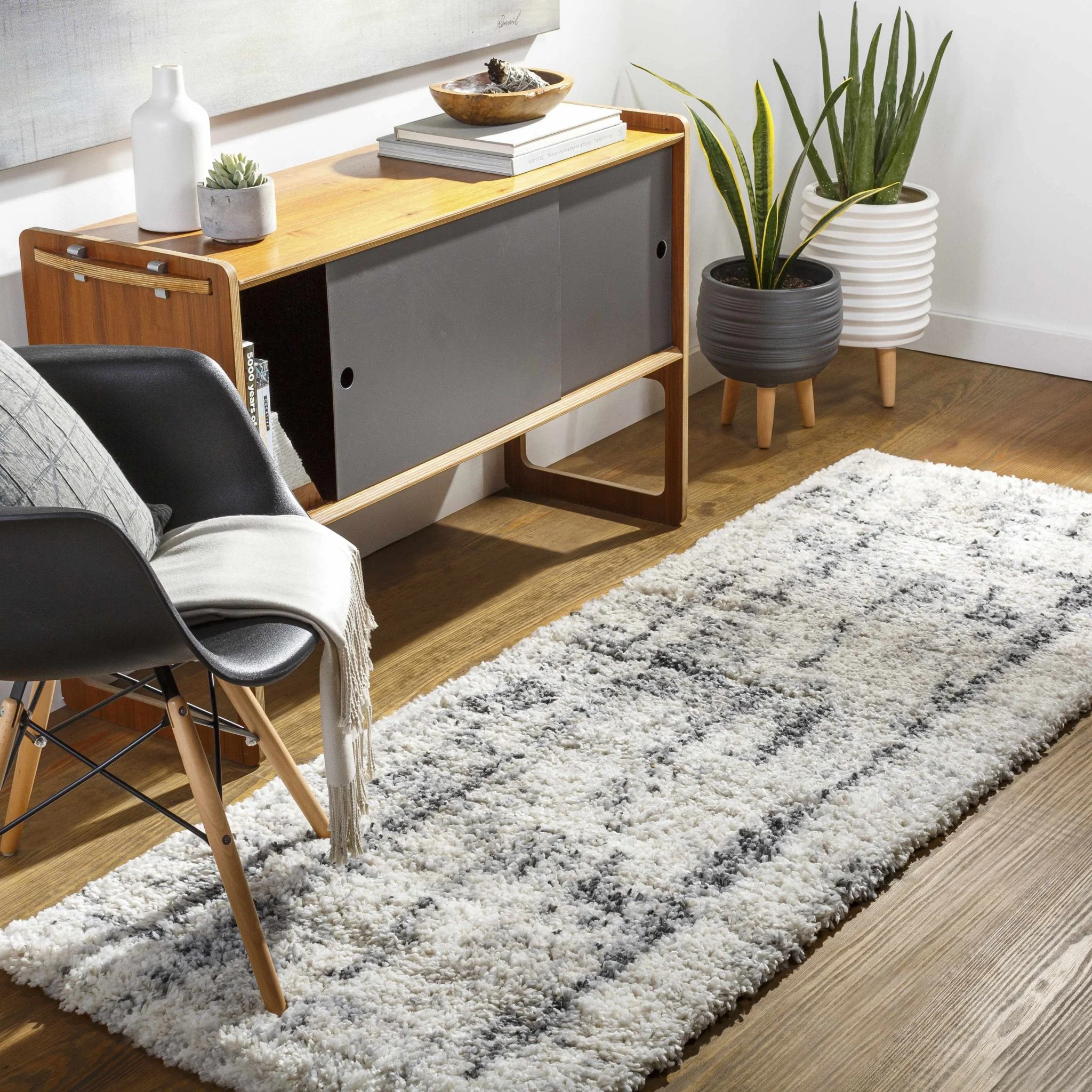 Modern Abstract Ivory and Charcoal Plush Pile Area Rug - Image 4