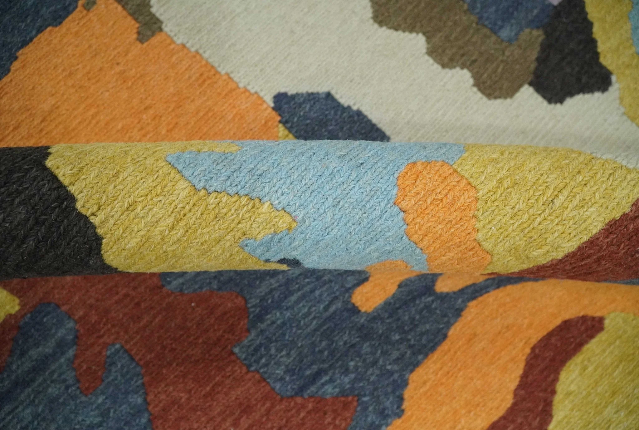 Modern Abstract Look Multi Color 5x8 Hand Woven Soumak Dhurrie Wool Area Rug - Image 6