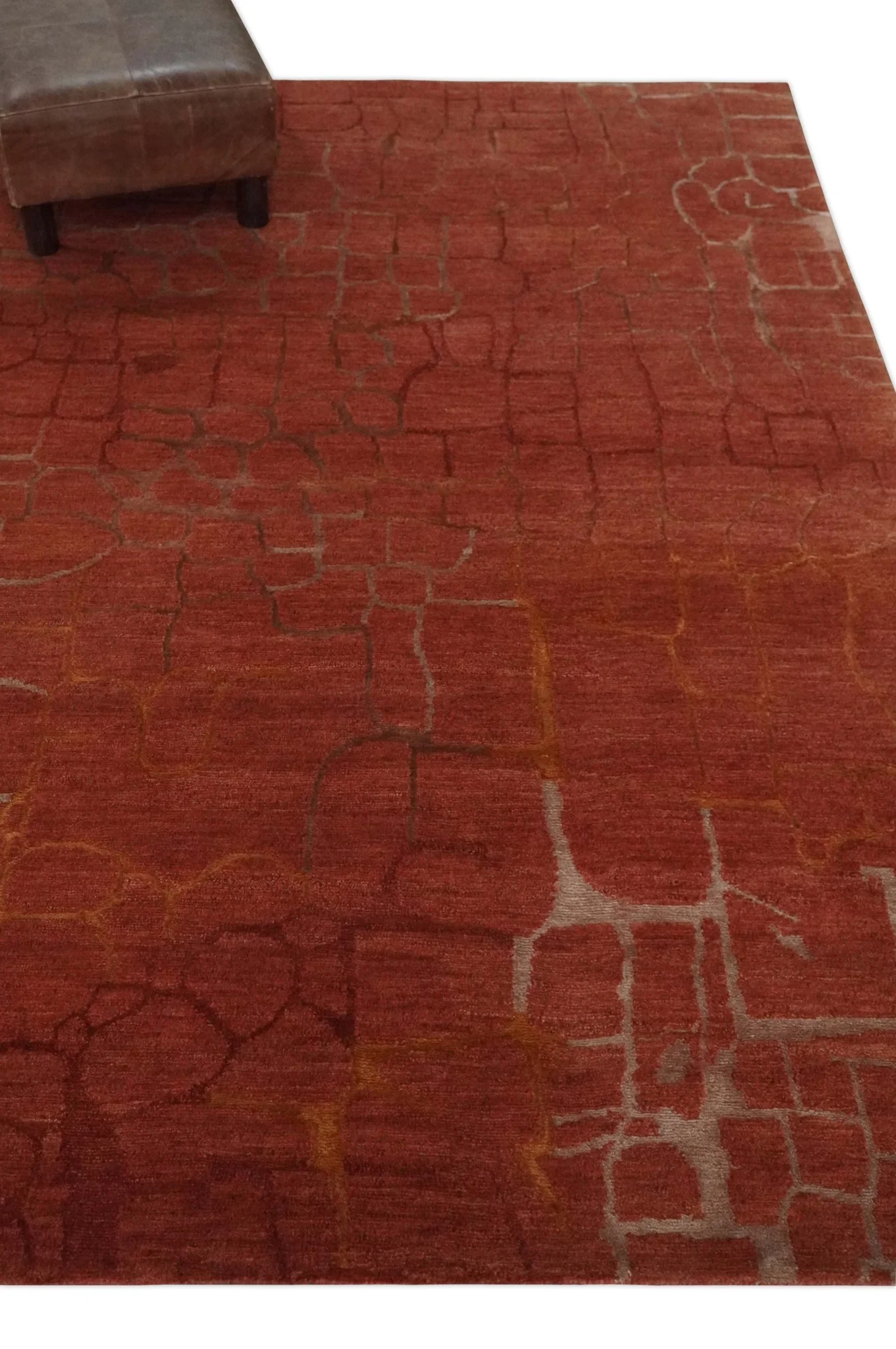 Modern Abstract Rust 5x7 Handloom wool and Art Silk Area Rug - Image 4