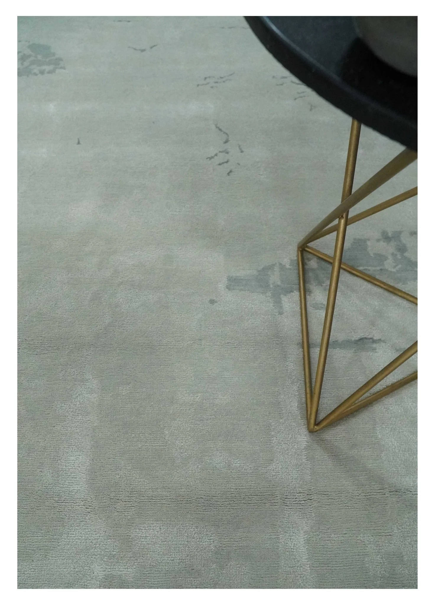 Modern Abstract Silver And Gray Hand knotted Art Silk Area Rug - Image 3