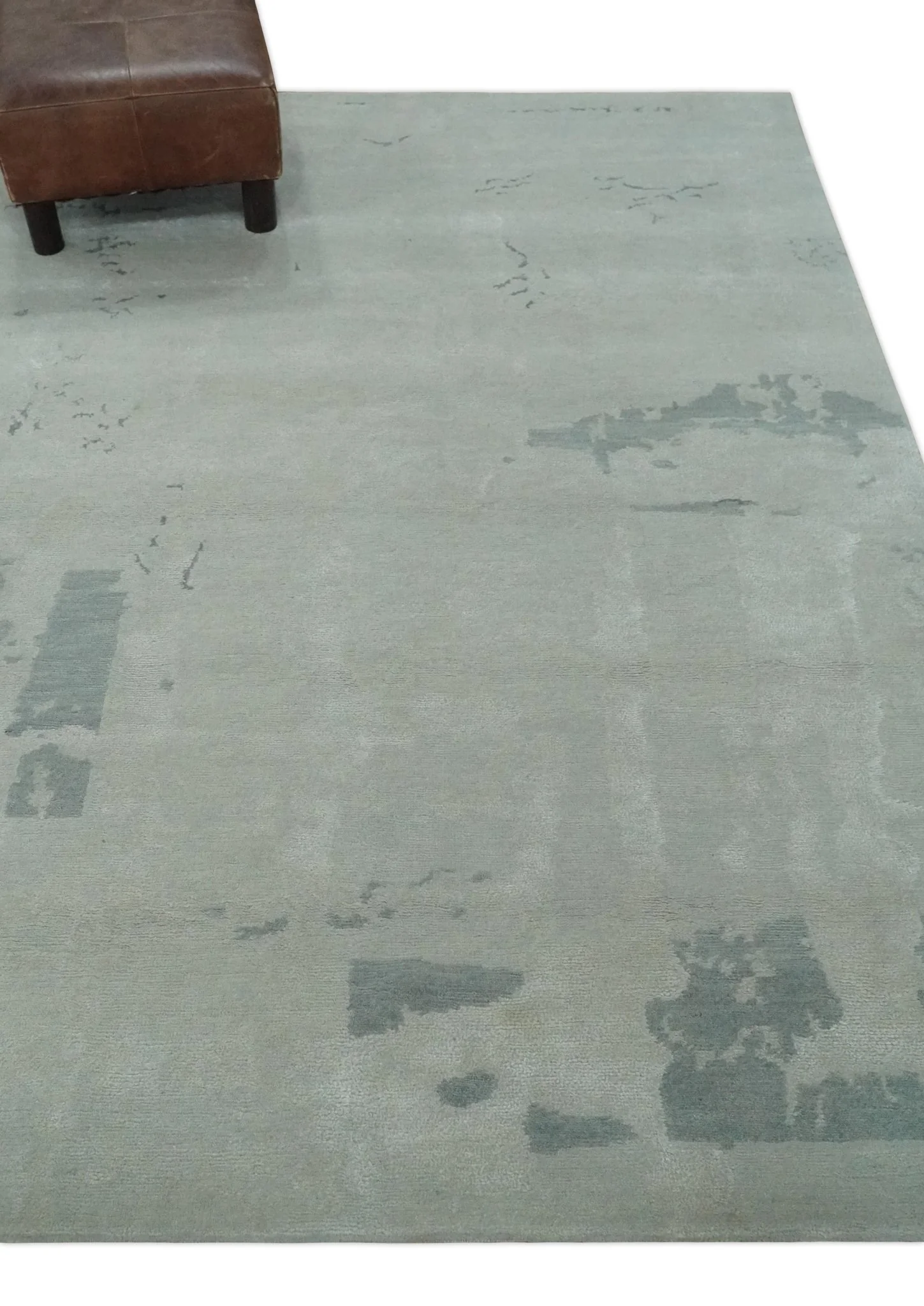 Modern Abstract Silver And Gray Hand knotted Art Silk Area Rug - Image 4