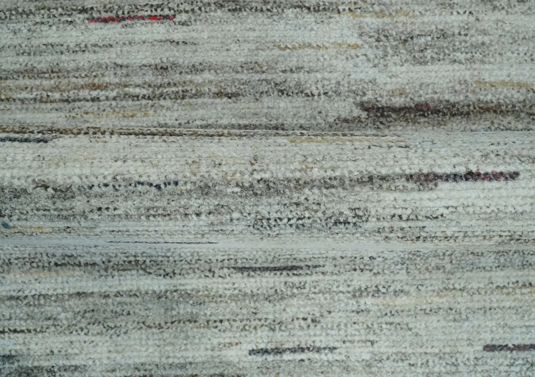 Modern Abstract Silver, Gray and Charcoal Dari 5x8 Pet yarn Area Rug - Image 7