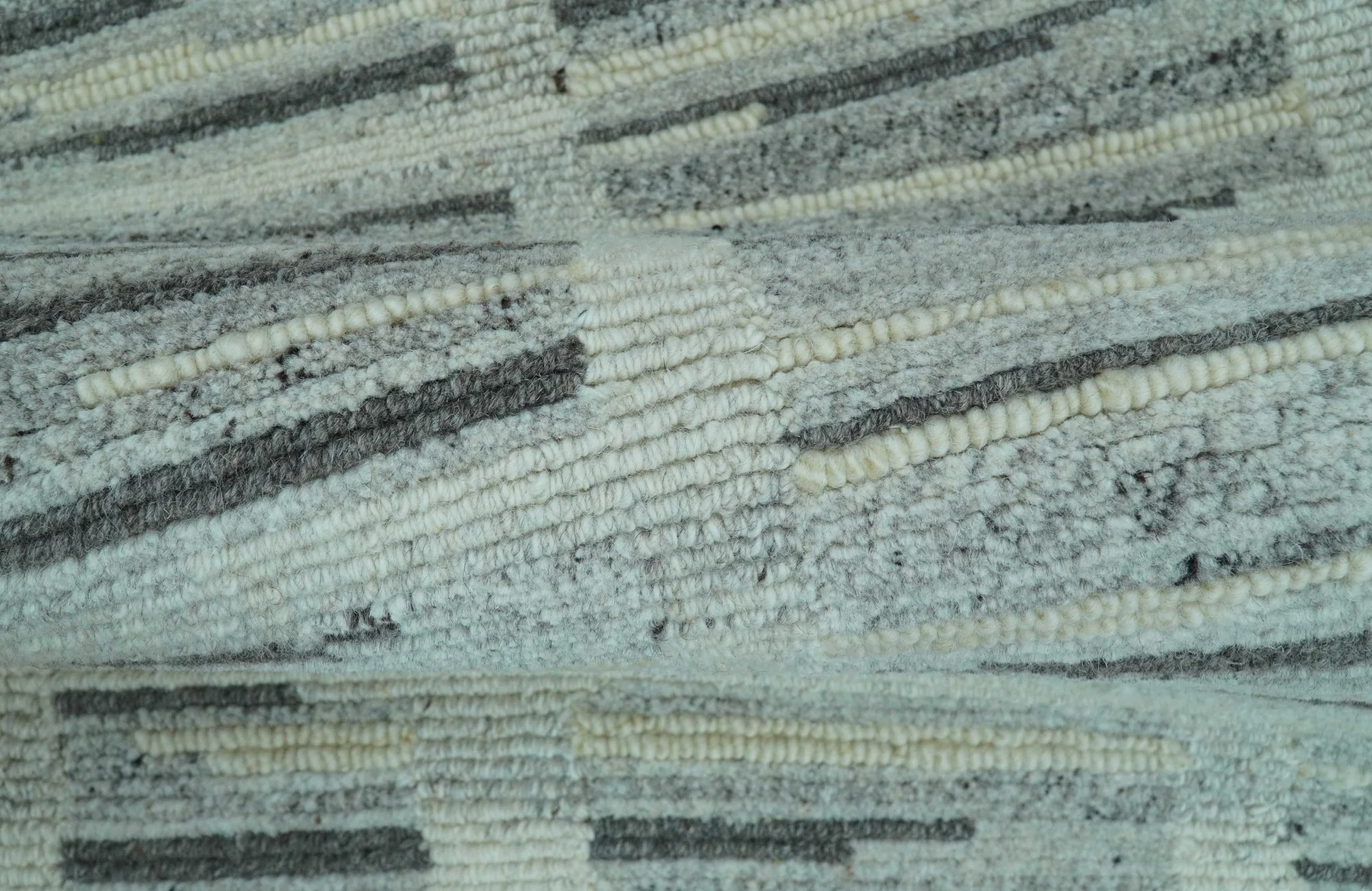 Modern Contemporary Charcoal And Gray 2x3 Wool Area Rug - Image 4