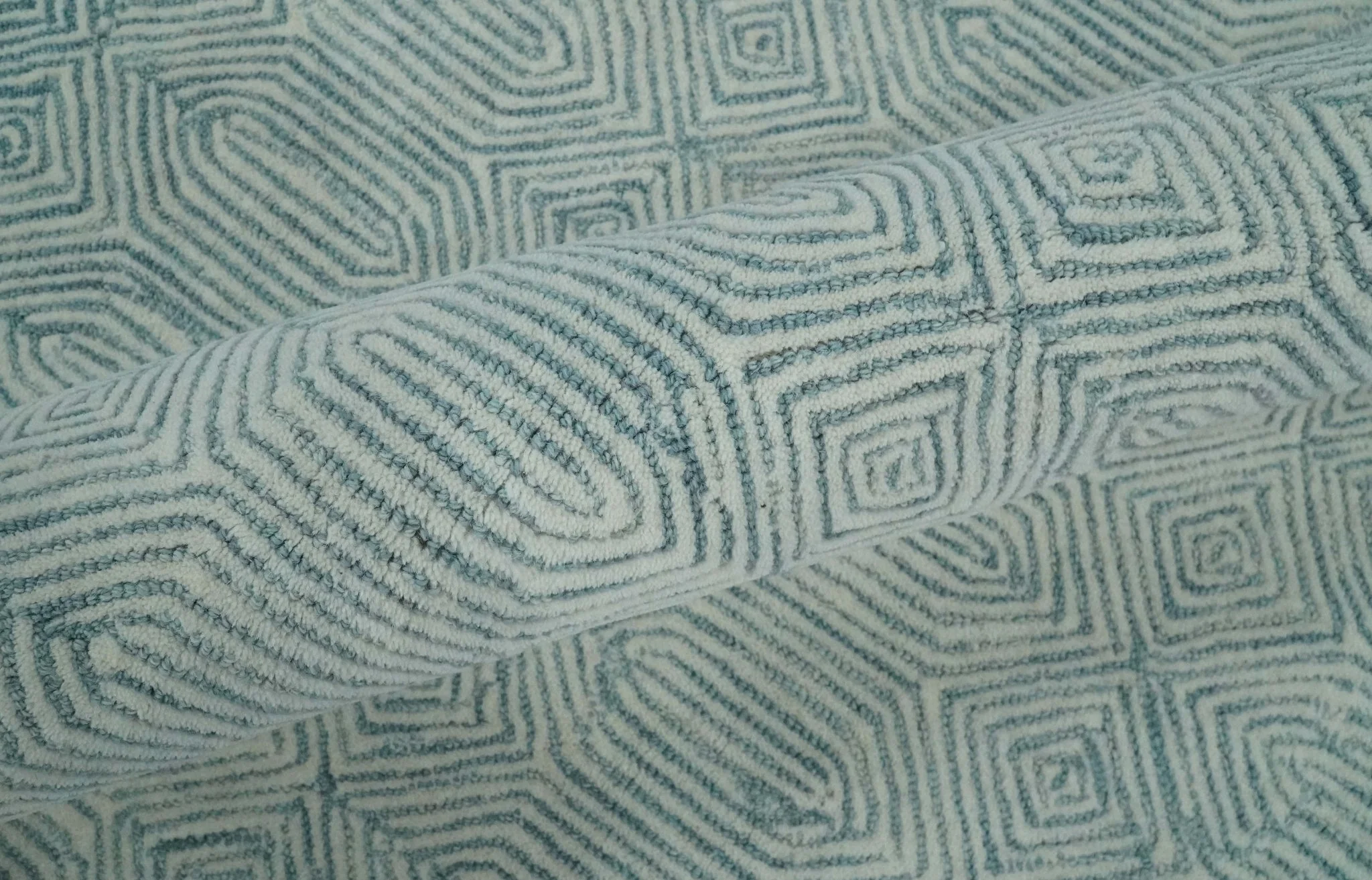 Modern Diamond Design Aqua and Ivory Hand Tufted Wool Area Rug - Image 5