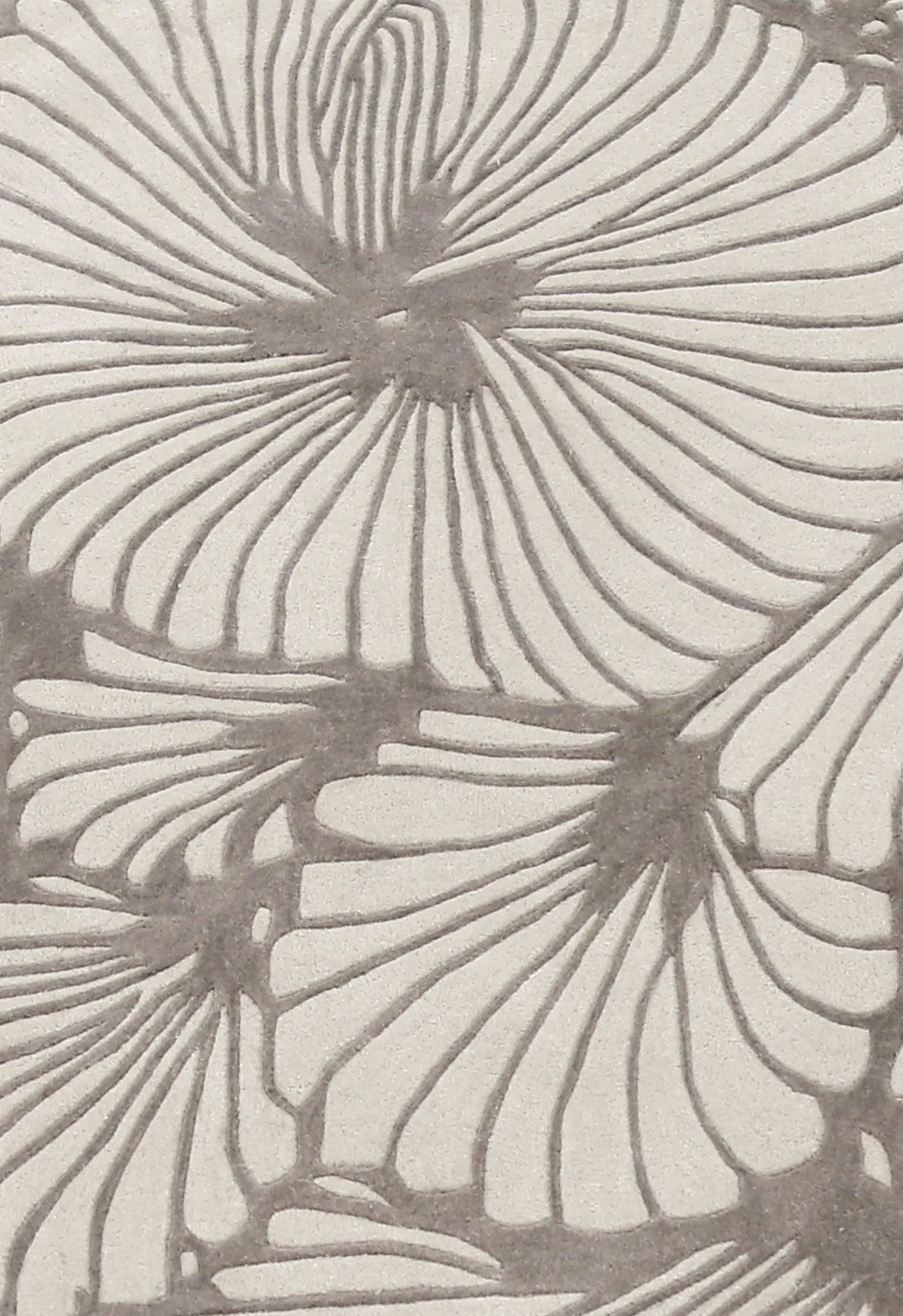 Petals Modern Floral Lace Beige Hand Tufted 5x7 Wool Rug - Image 6