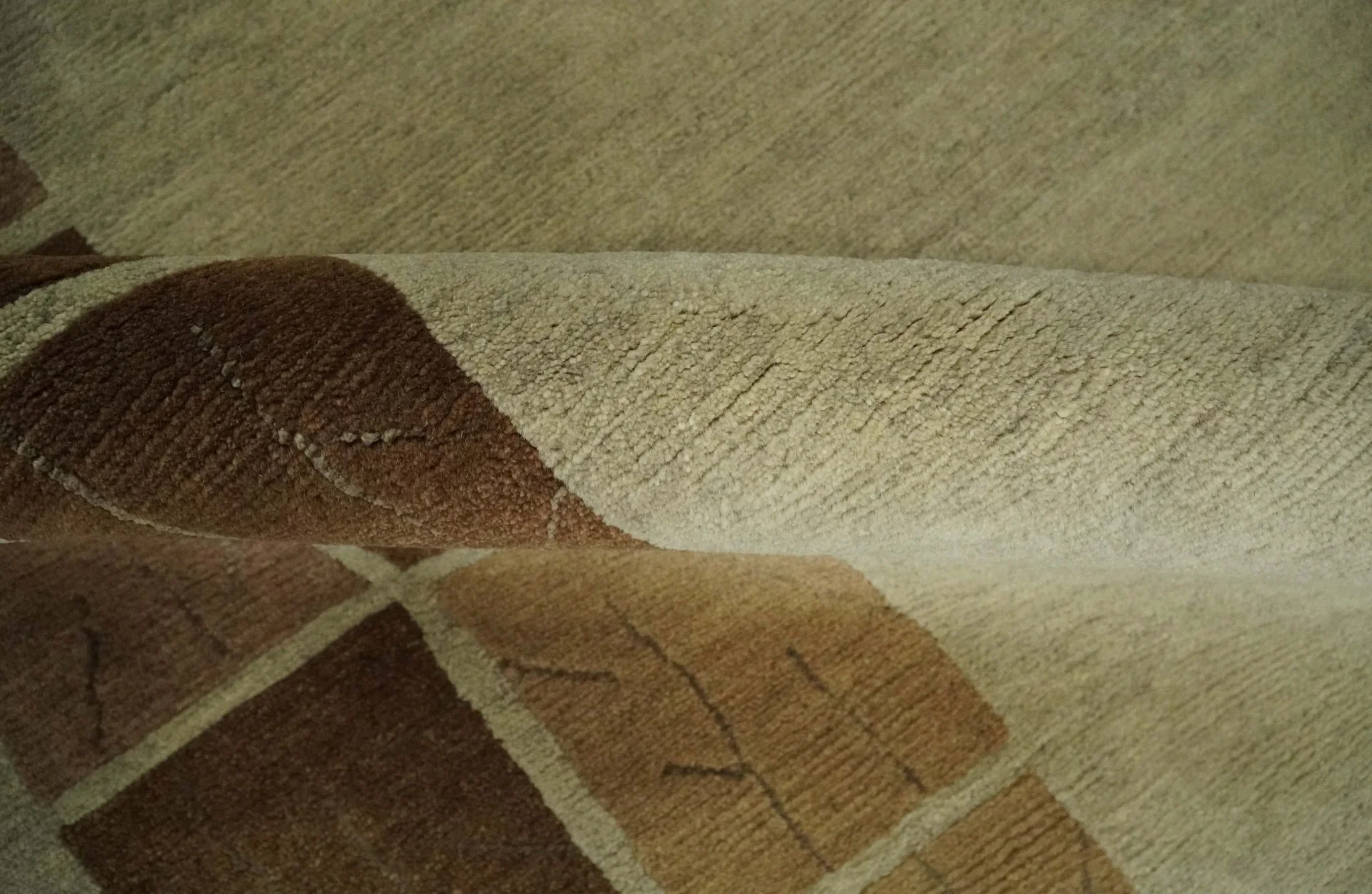 Modern Geometrical Beige, Brown and olive 4x6 Hand Knotted Wool Area Rug - Image 5