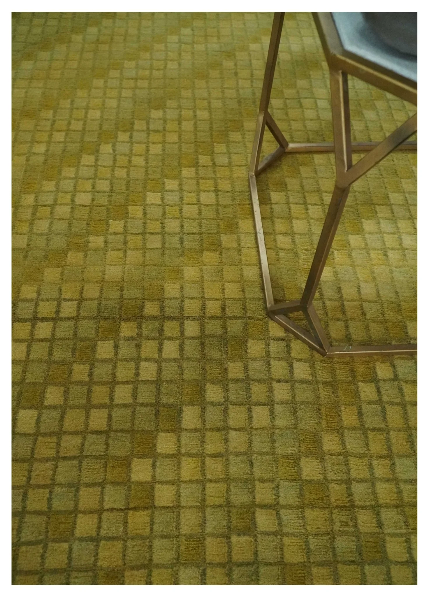 Modern Geometrical Boxes Olive Hand loom 5x8 wool Area Rug - Image 3