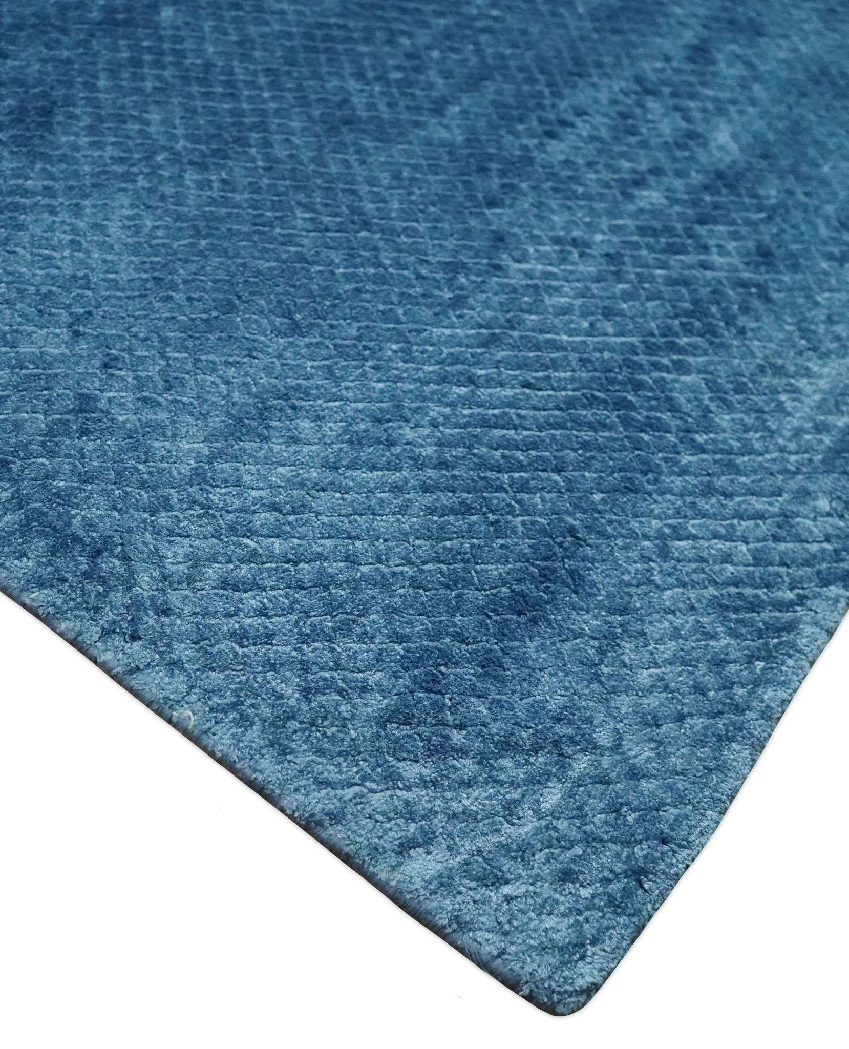 Modern Geometrical Cross Square Hand Made 2x3 Aqua Blue Art silk Area Rug - Image 3