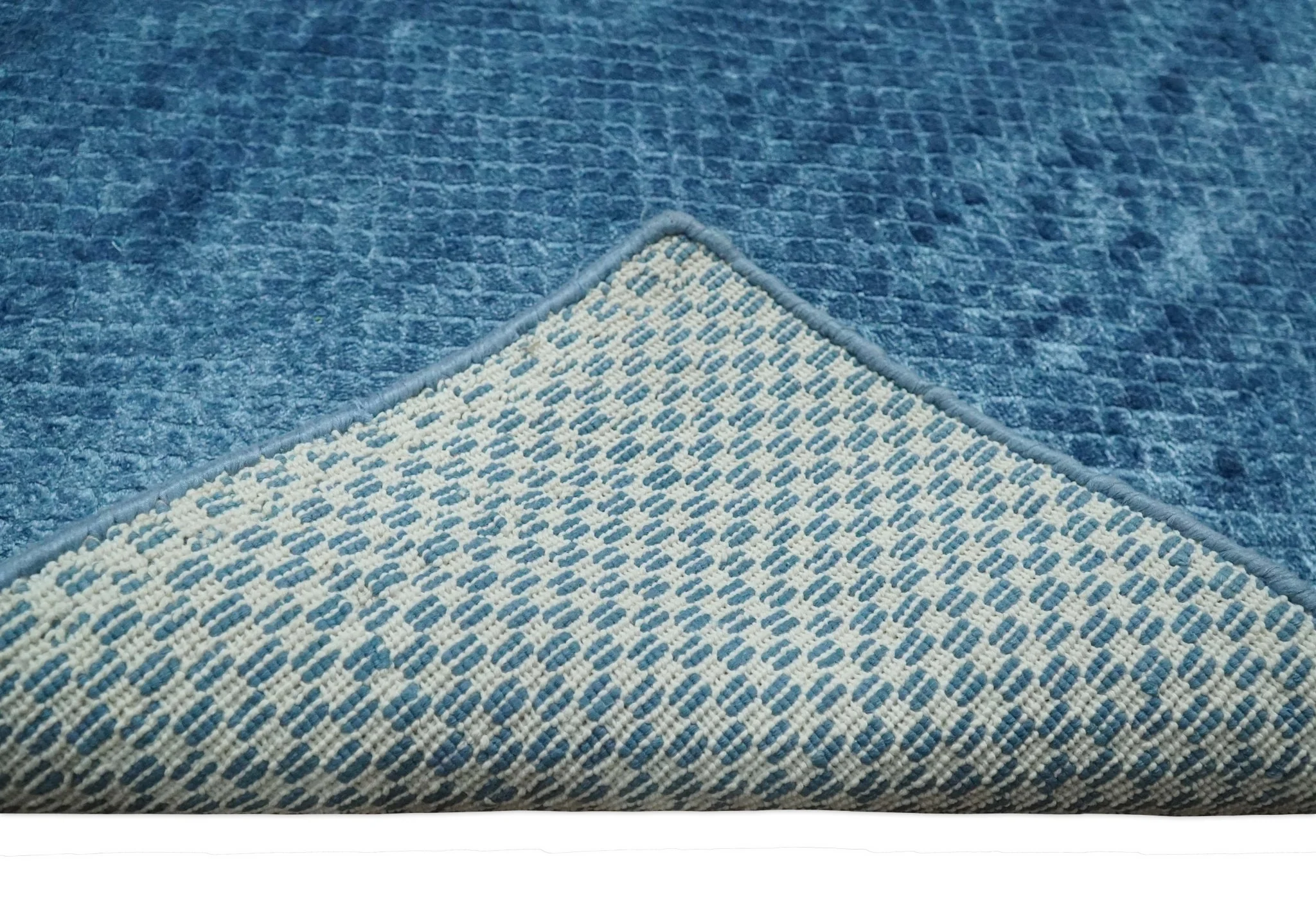 Modern Geometrical Cross Square Hand Made 2x3 Aqua Blue Art silk Area Rug - Image 5