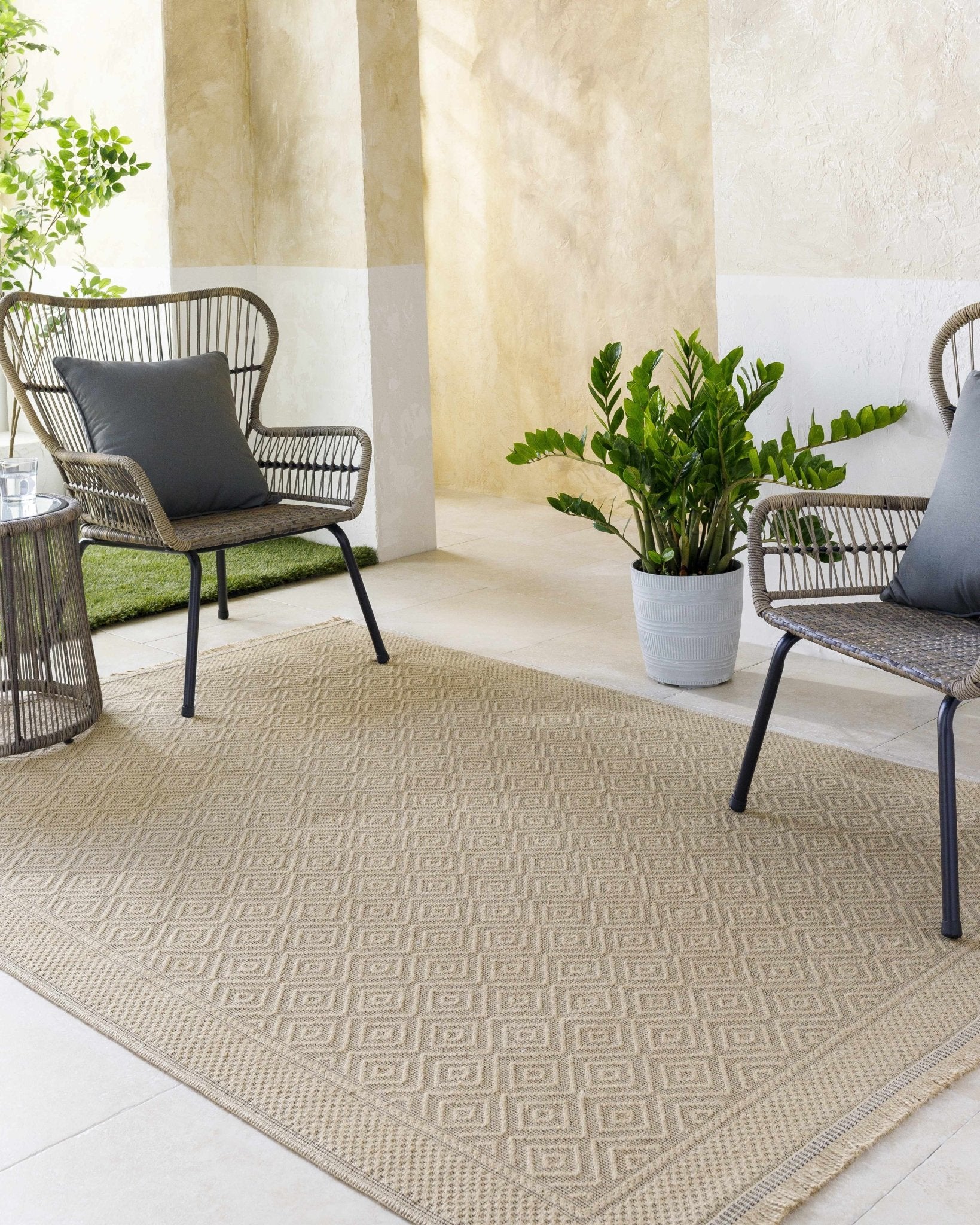Modern Geometrical Design Beige Machine Woven Jute Area Rug - Image 7