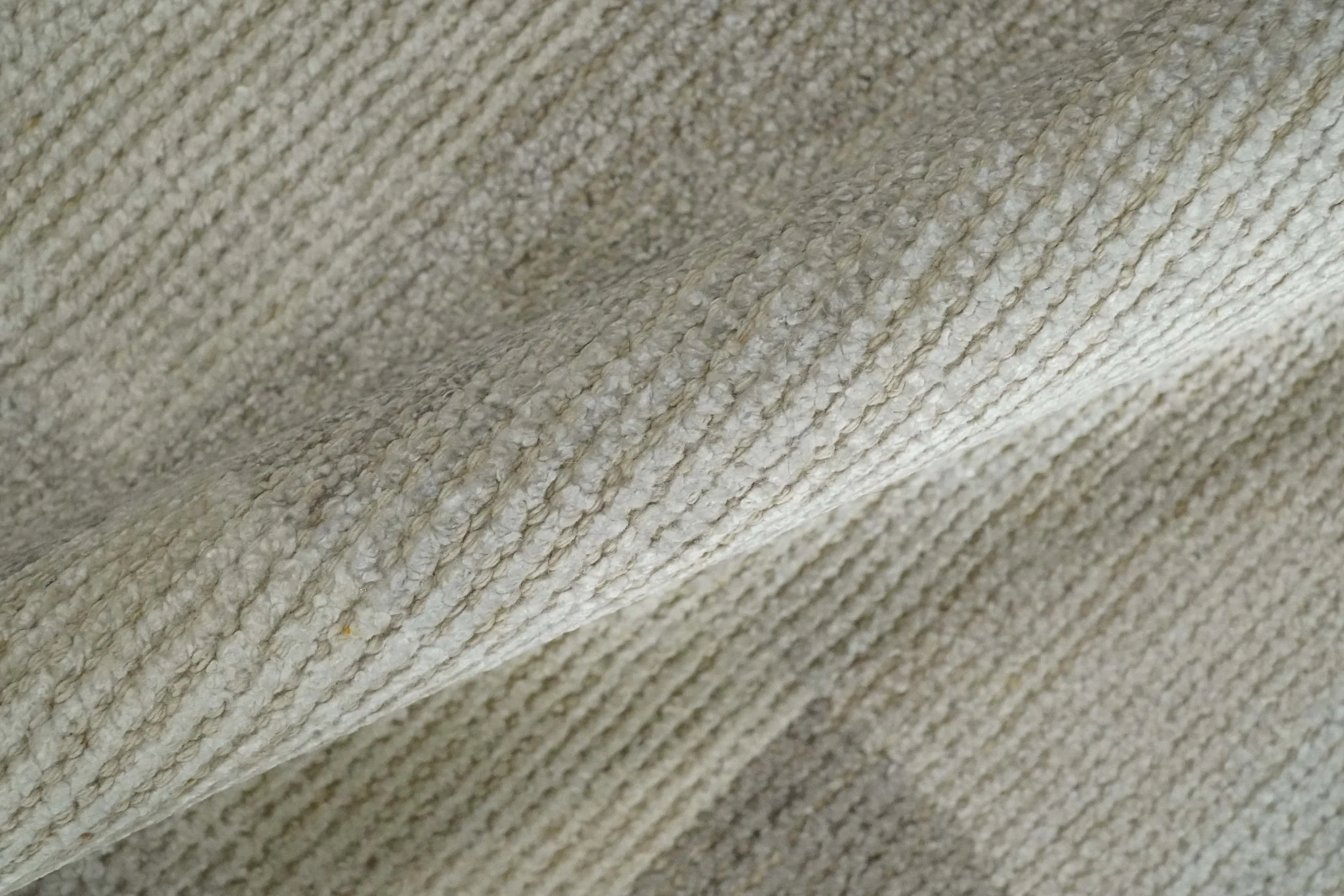 Modern Geometrical Hand knotted 2x3 Gray, Beige and Silver Area Rug | N5323 - Image 4