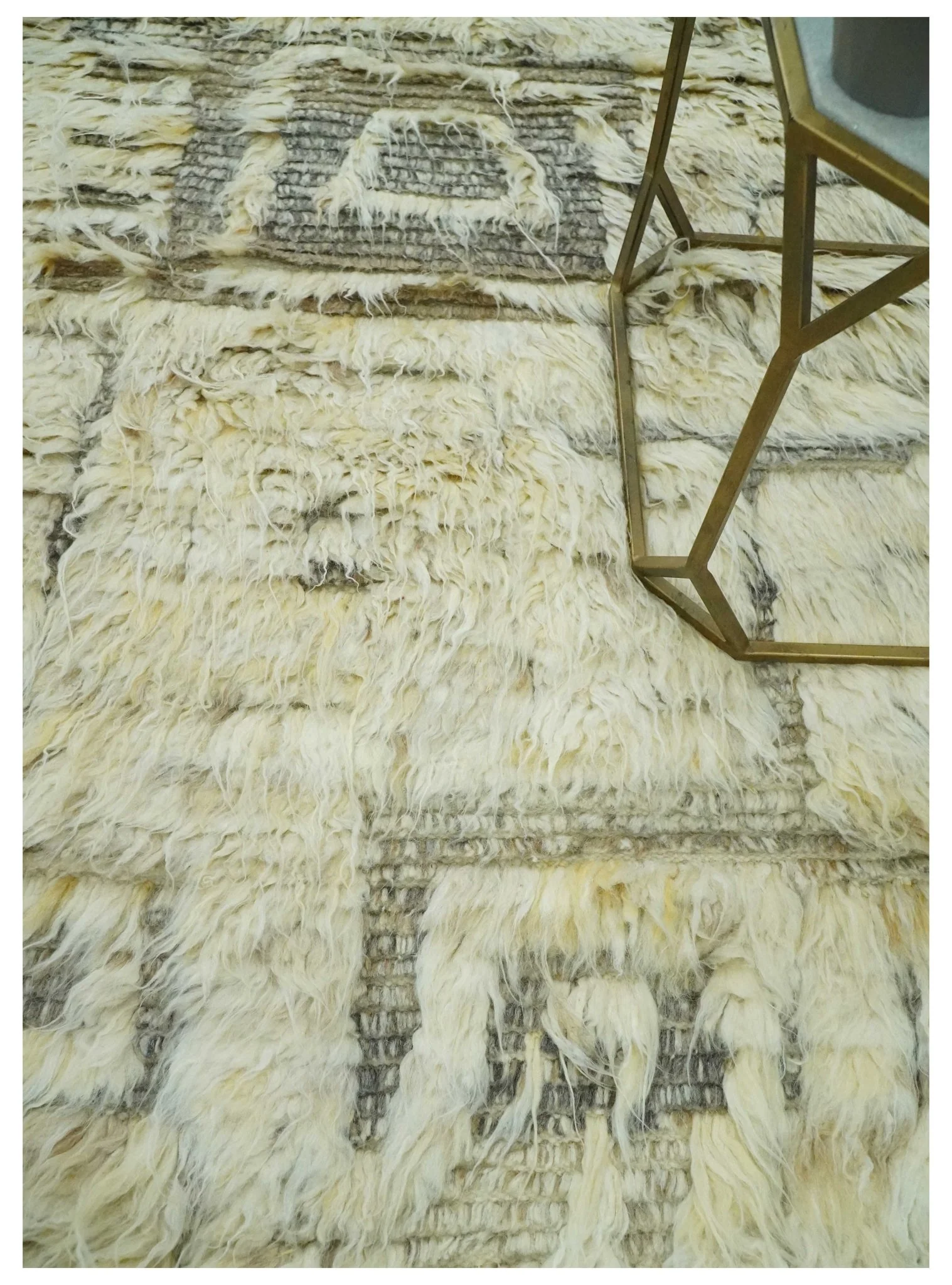 Modern Geometrical Ivory and Gray Texture 9x12 Moroccan Style Plush Pile wool Rug - Image 3