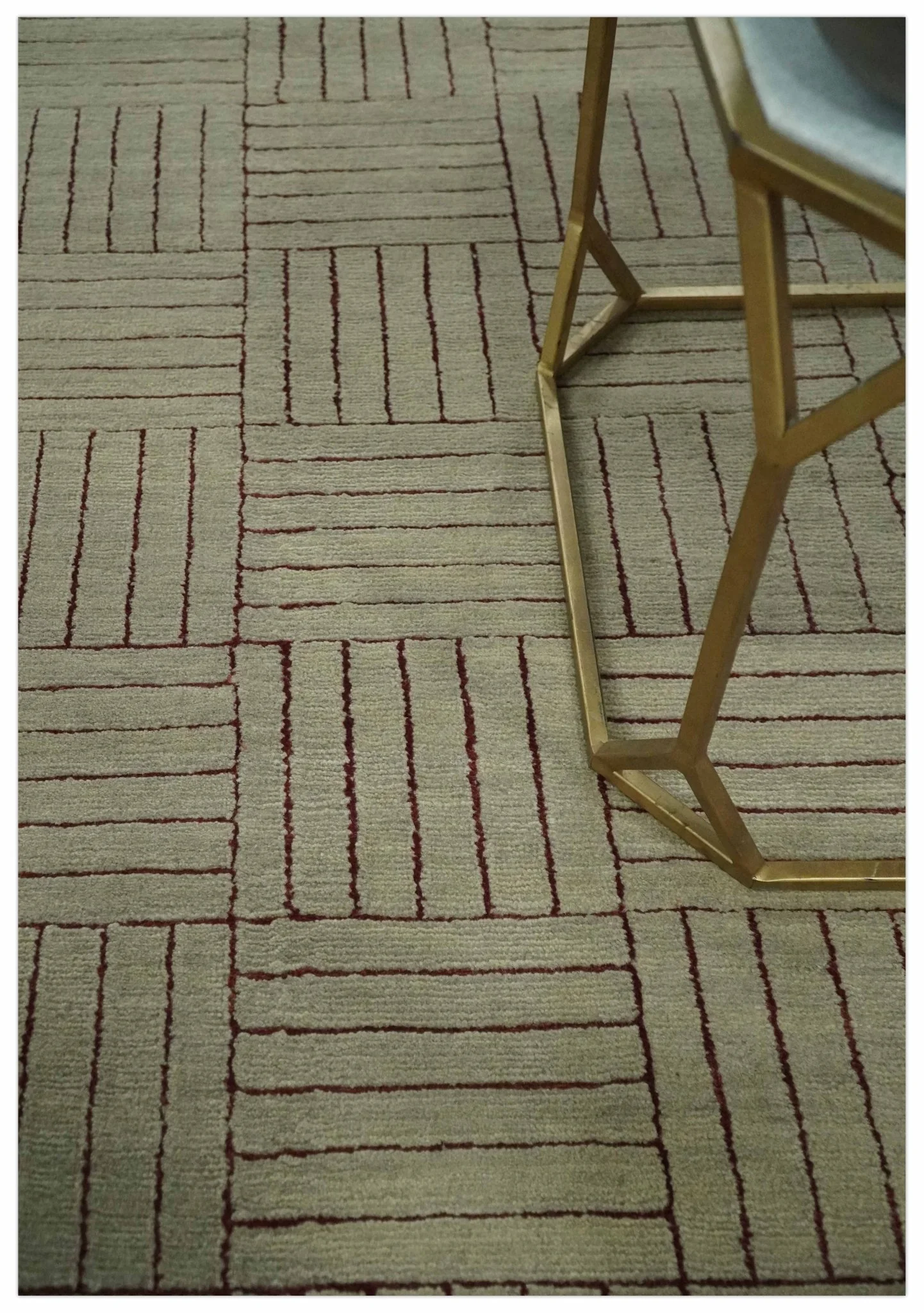 Modern Geometrical Hand knotted Maroon and Beige 5x8 Wool and Art Silk Area Rug - Image 2