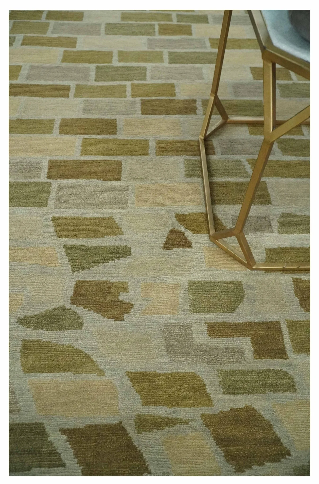 Modern Geometrical Olive, Green, Silver and Beige Hand knotted 5x8 wool Area Rug - Image 2