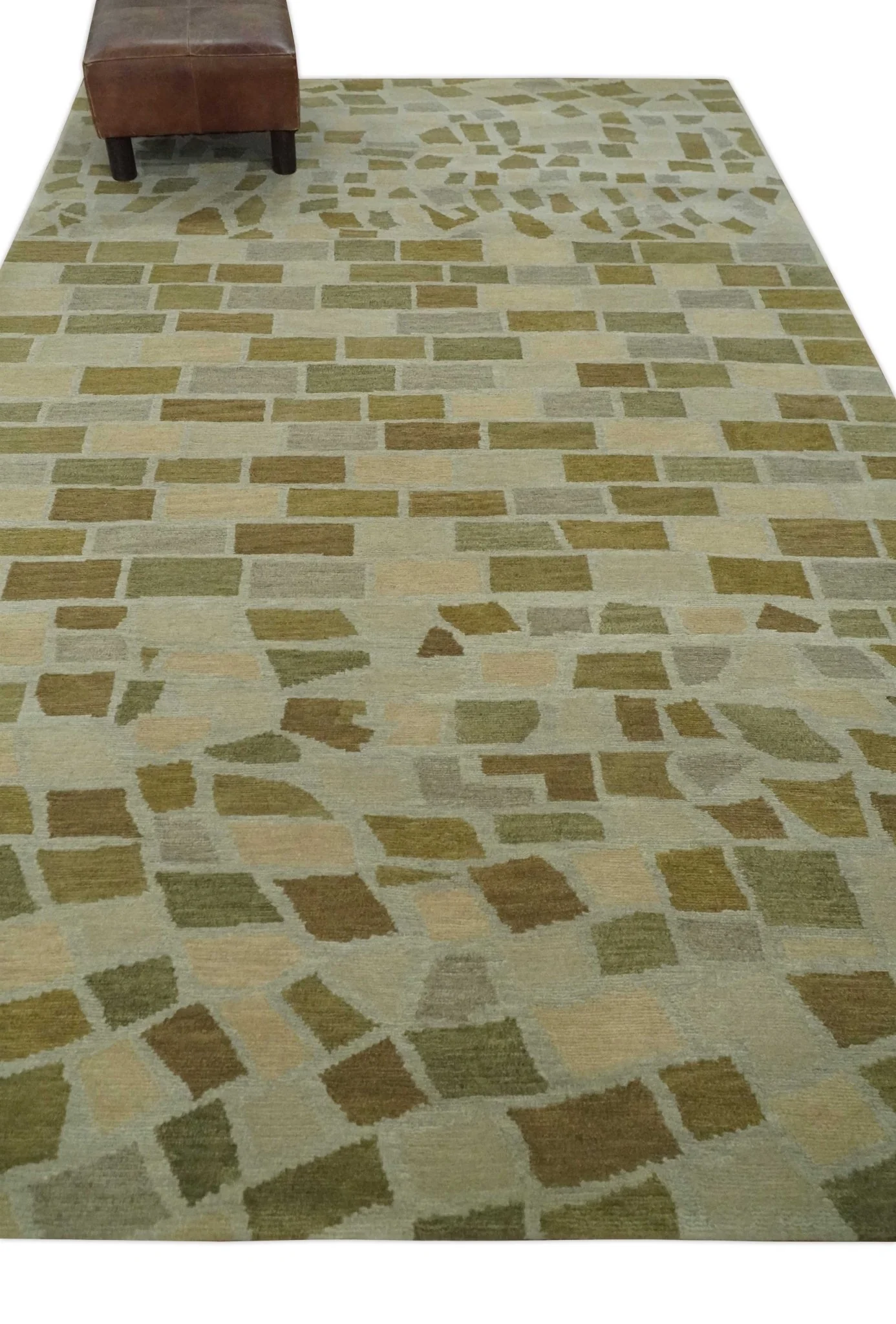 Modern Geometrical Olive, Green, Silver and Beige Hand knotted 5x8 wool Area Rug - Image 3