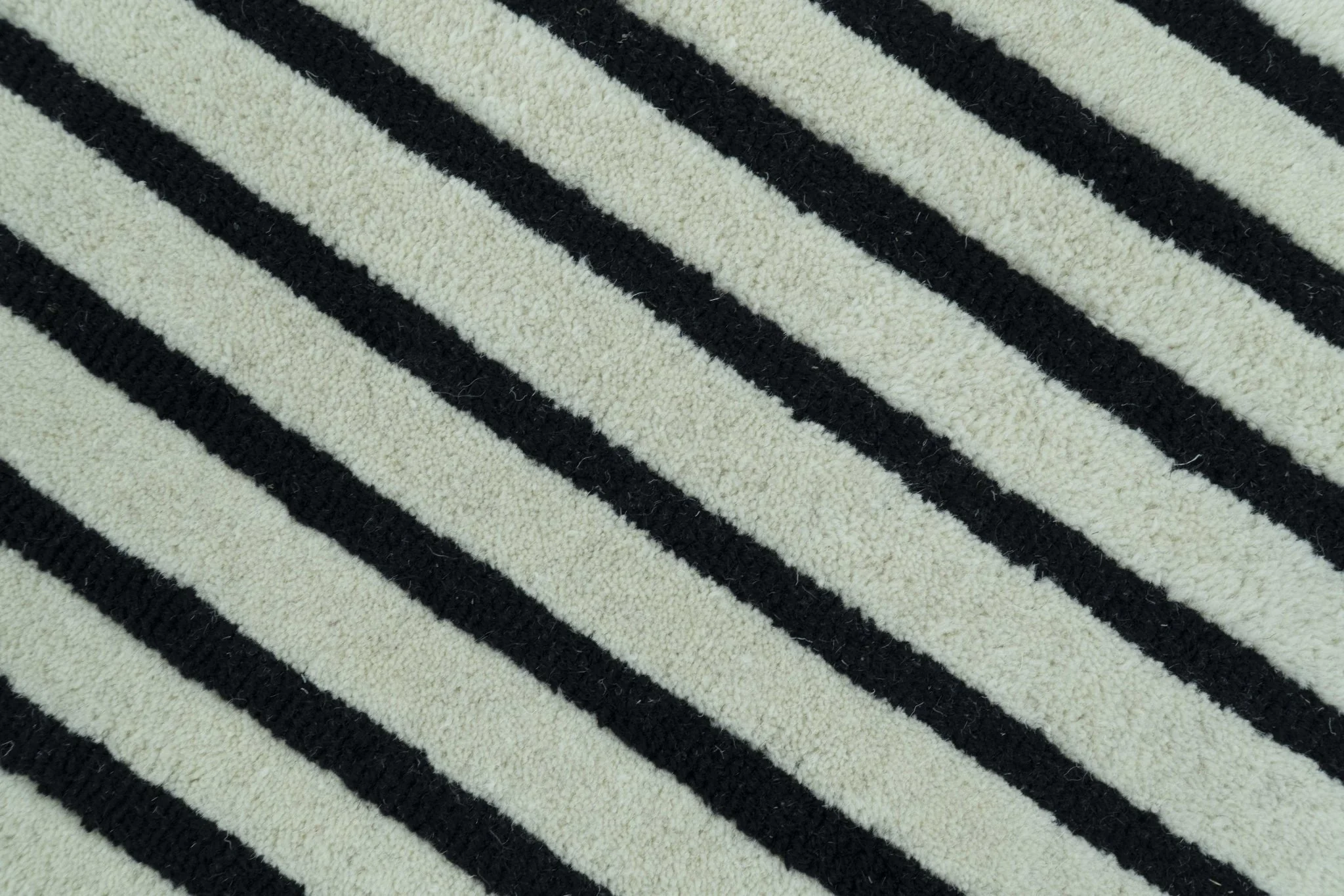 Modern Geometrical Pattern Black And White Hand Tufted Custom Made wool rug - Image 6