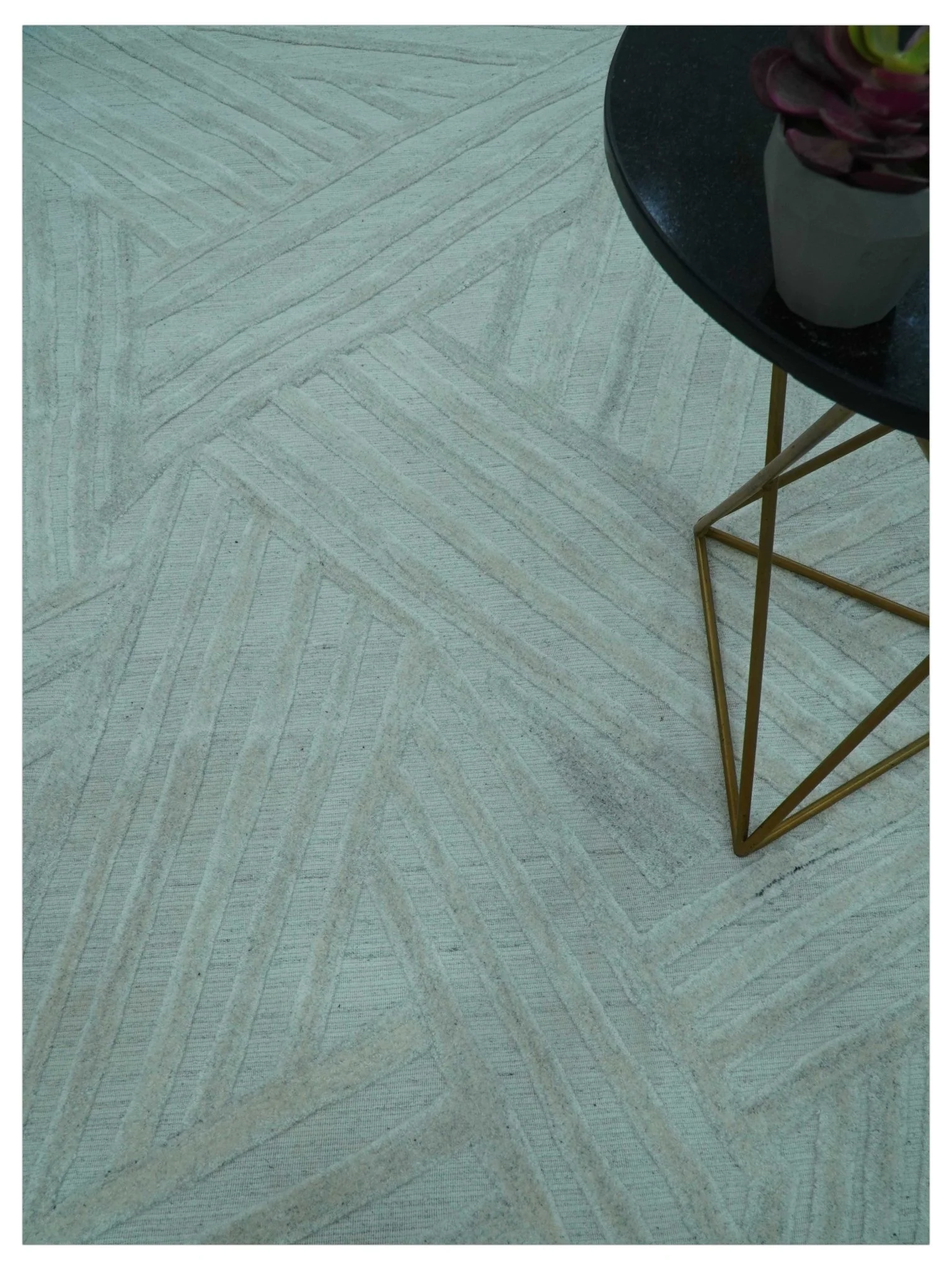 Modern Geometrical Pattern Ivory and Silver Hand Knotted 10x13 Wool Rug - Image 8