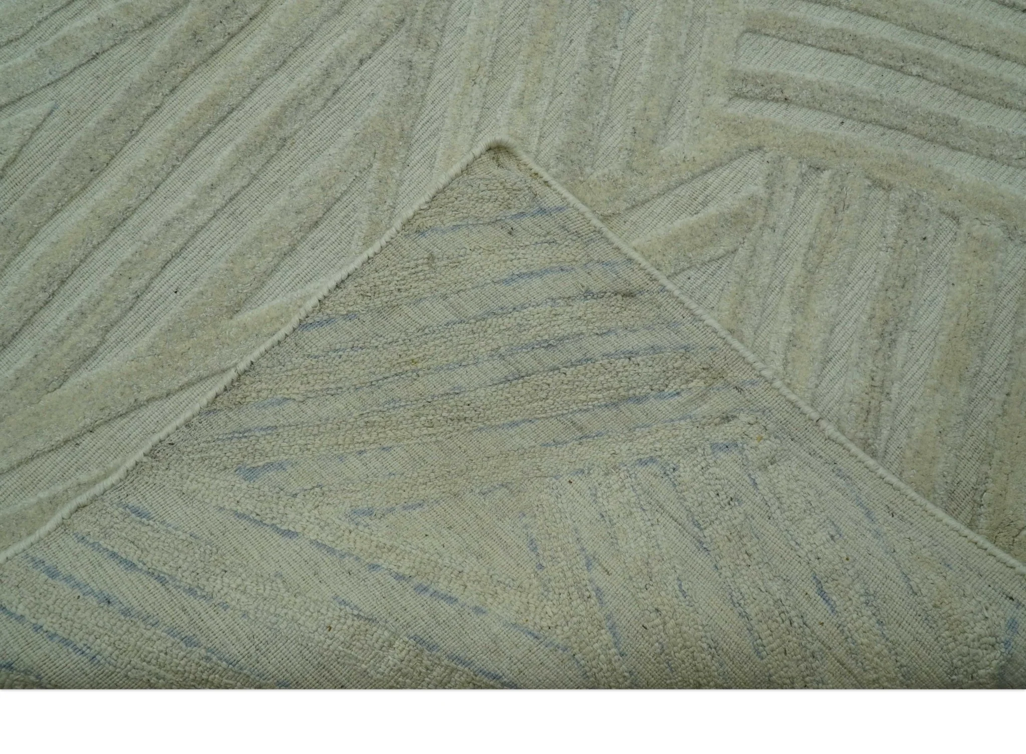 Modern Geometrical Pattern Silver Hand Knotted 10x13 Wool Area Rug - Image 5
